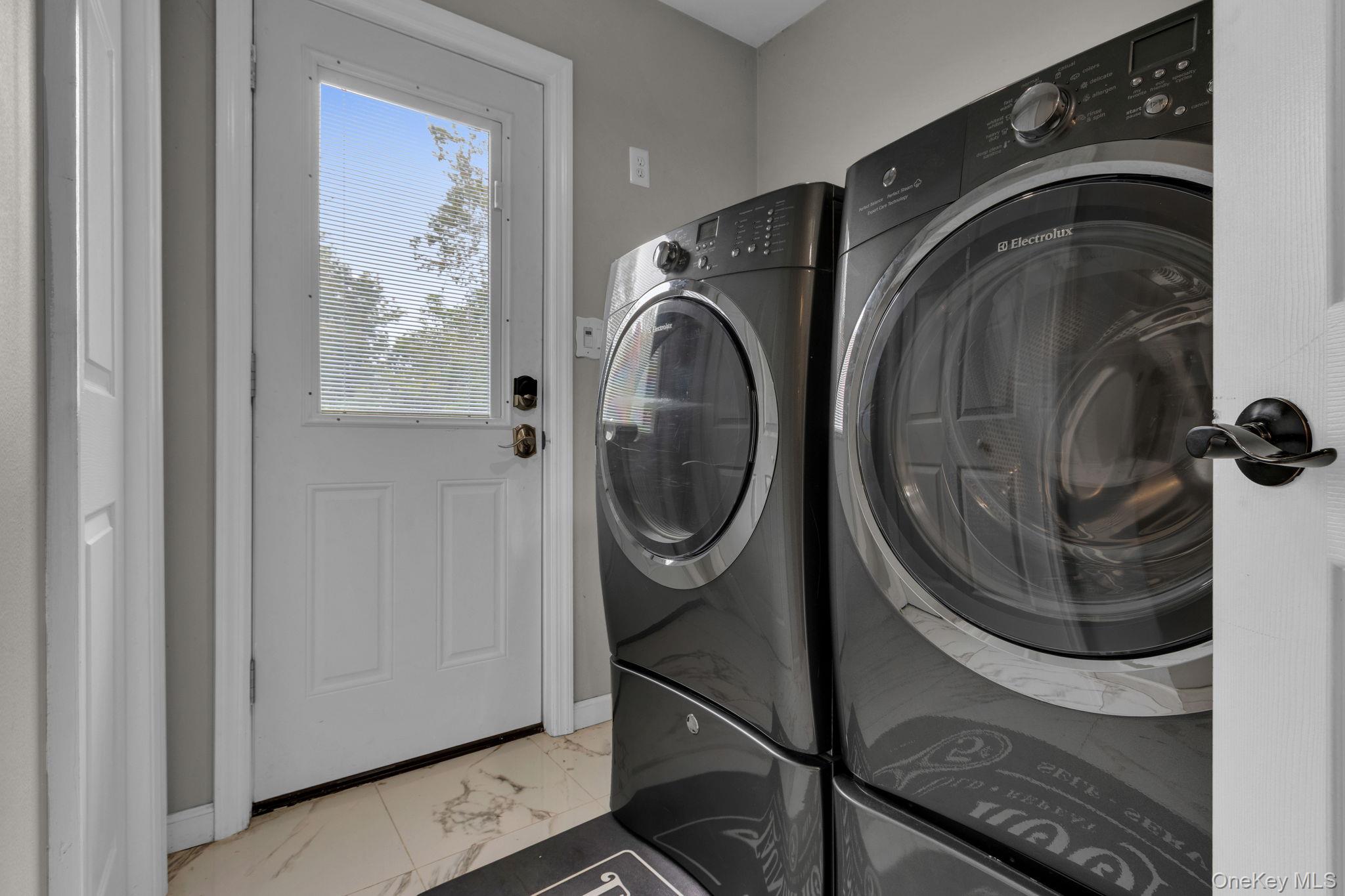 428 Greenbush Road N, Blauvelt, NY 10913