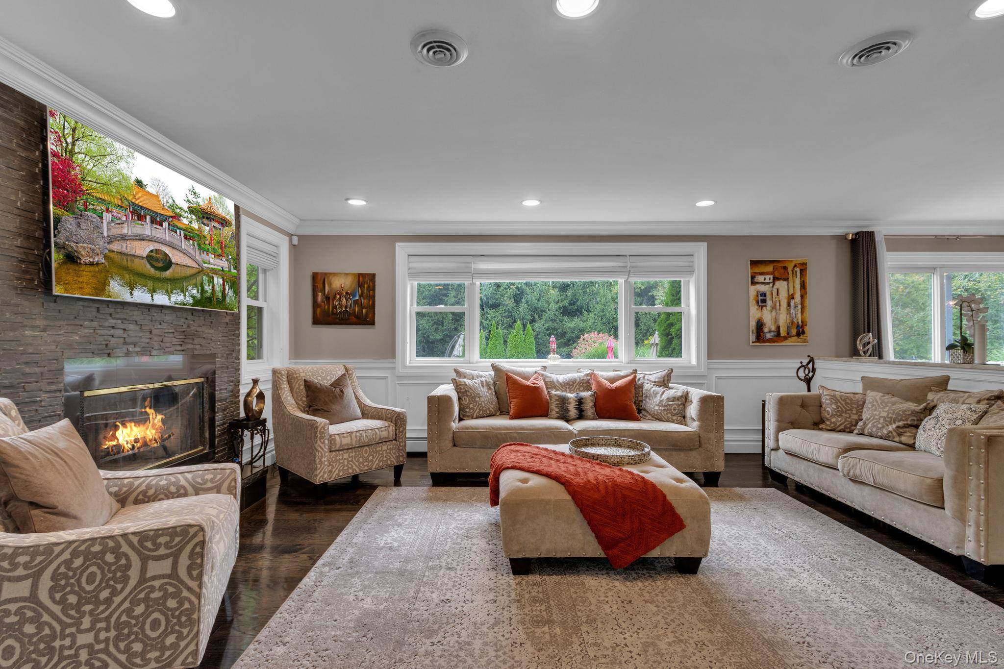 428 Greenbush Road N, Blauvelt, NY 10913