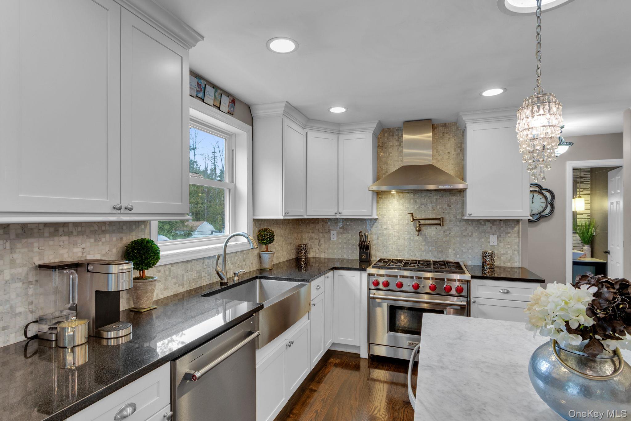 428 Greenbush Road N, Blauvelt, NY 10913