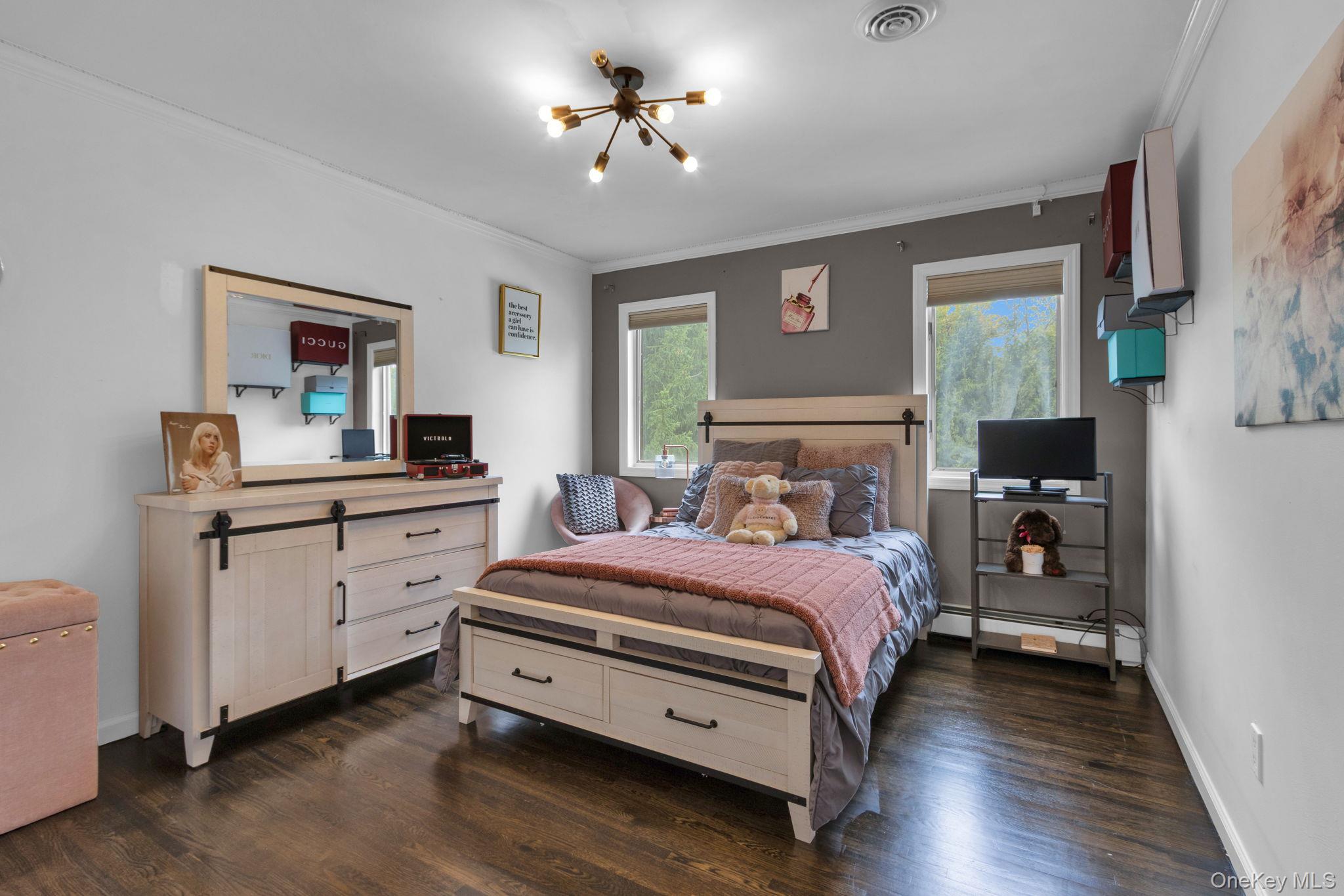 428 Greenbush Road N, Blauvelt, NY 10913