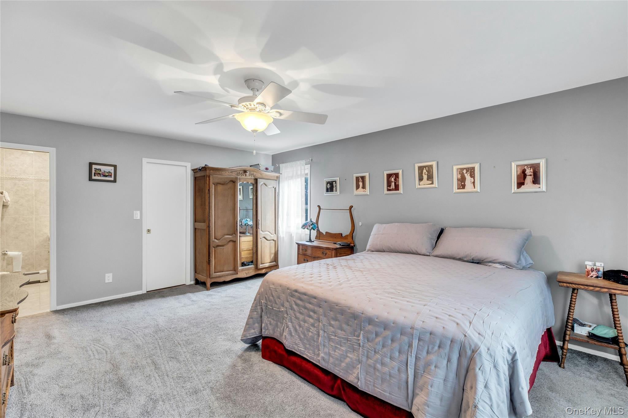 71 Hofstra Drive, Plainview, NY 11803