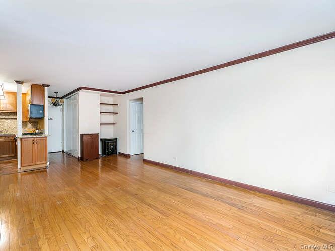 225 E 57th Street # 1L, New York (Manhattan), NY 10022