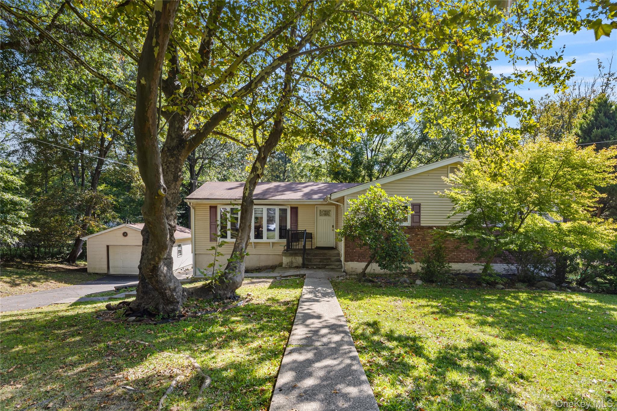 4 Dalewood Drive, Suffern, NY 10901