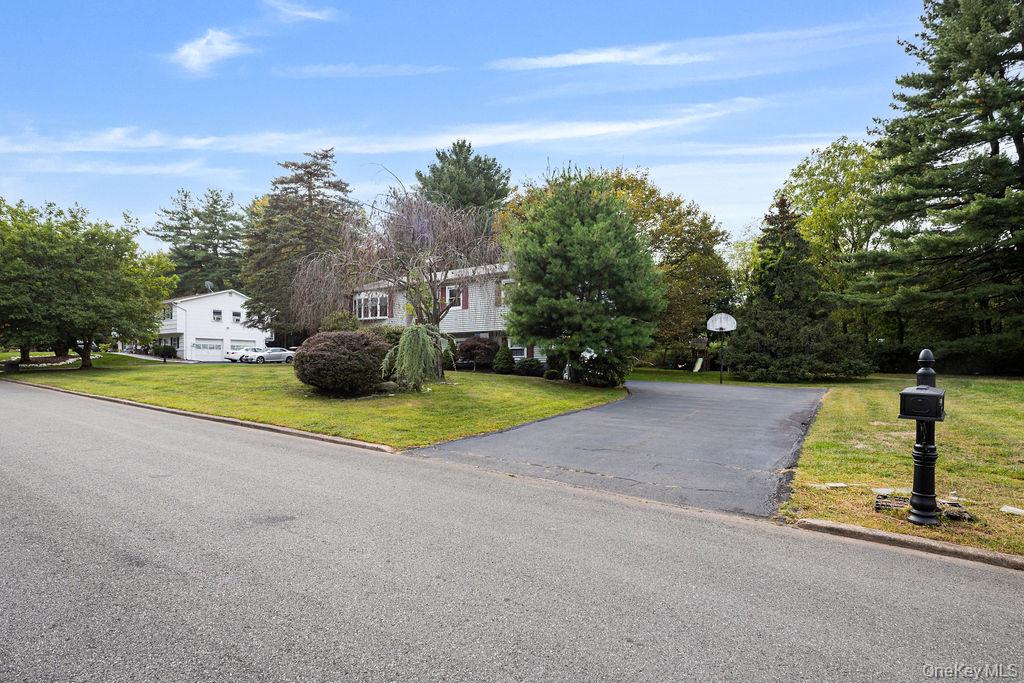 6 Fairway Oval, Spring Valley, NY 10977