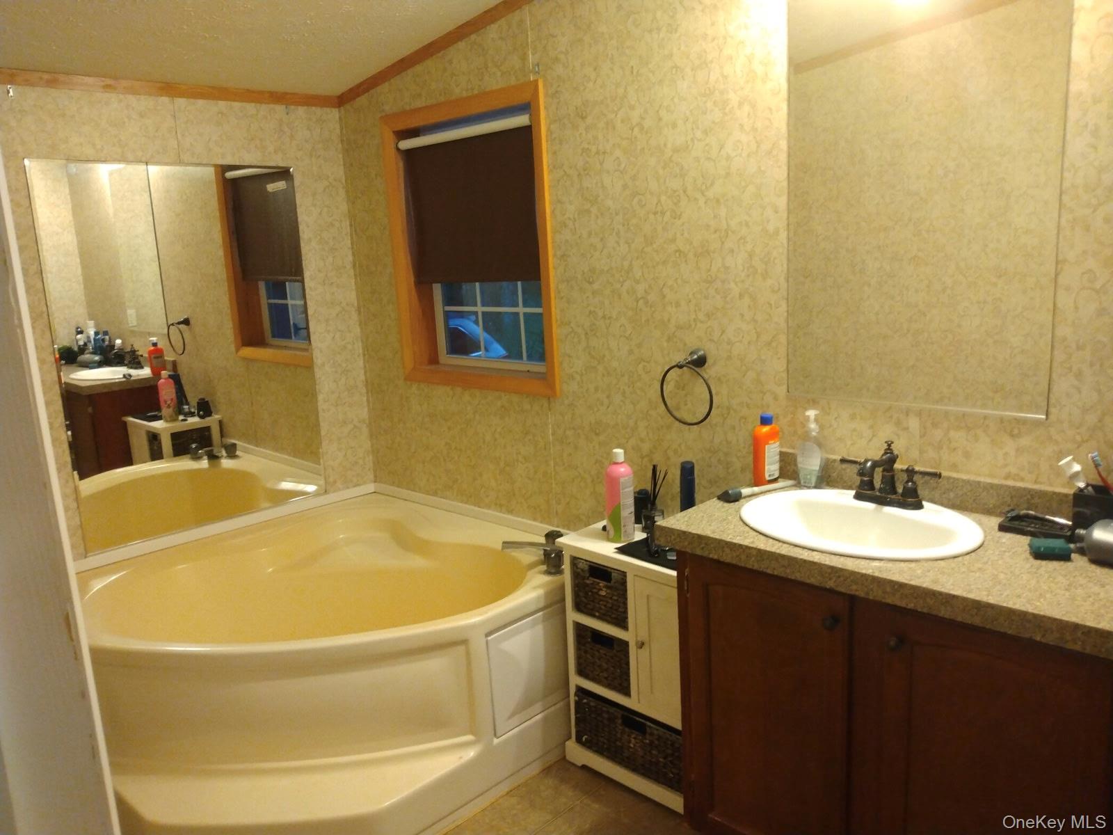 22 Samsonville Road # 3, Kerhonkson, NY 12446