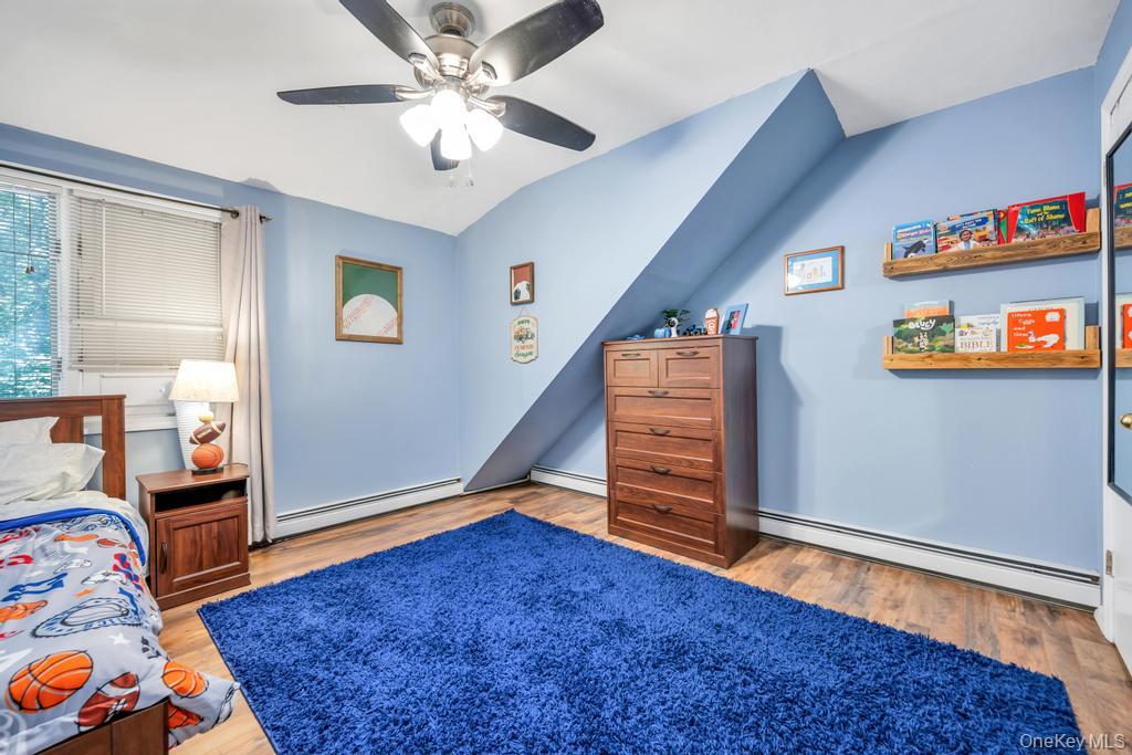 342 Oakland Avenue, Miller Place, NY 11764