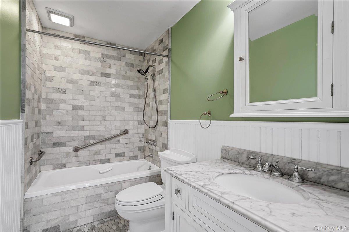 24 Govan Drive, Stony Point, NY 10980