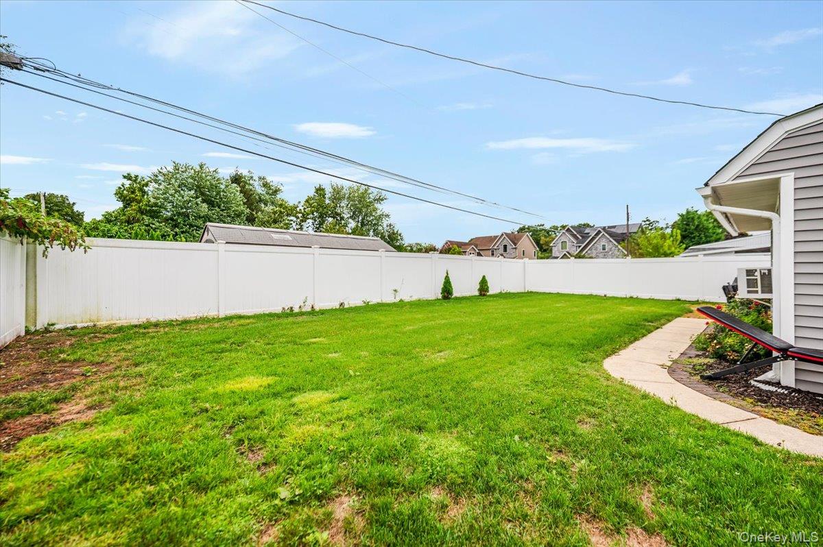 251 Blacksmith Road, Levittown, NY 11756