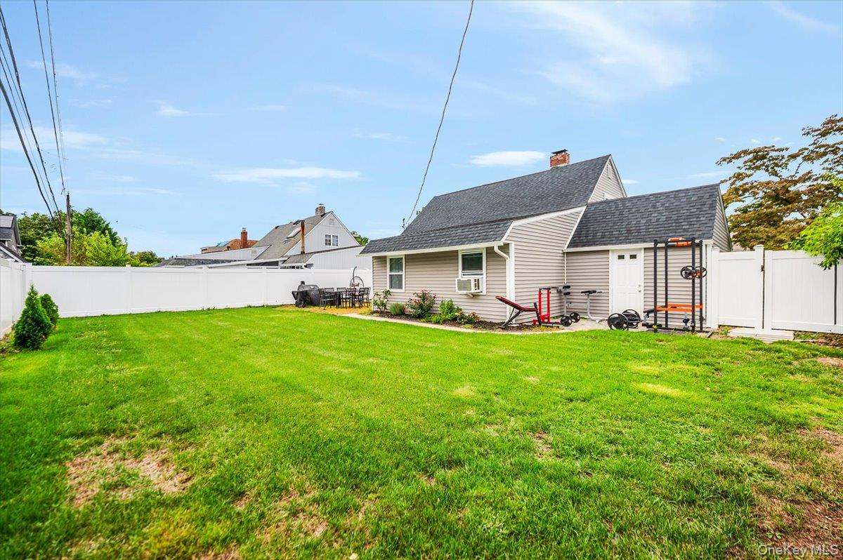 251 Blacksmith Road, Levittown, NY 11756