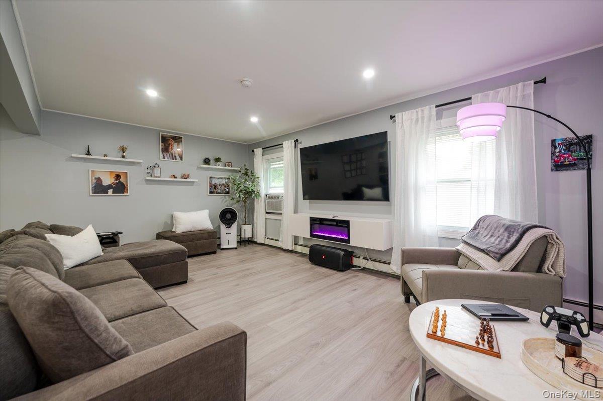 251 Blacksmith Road, Levittown, NY 11756