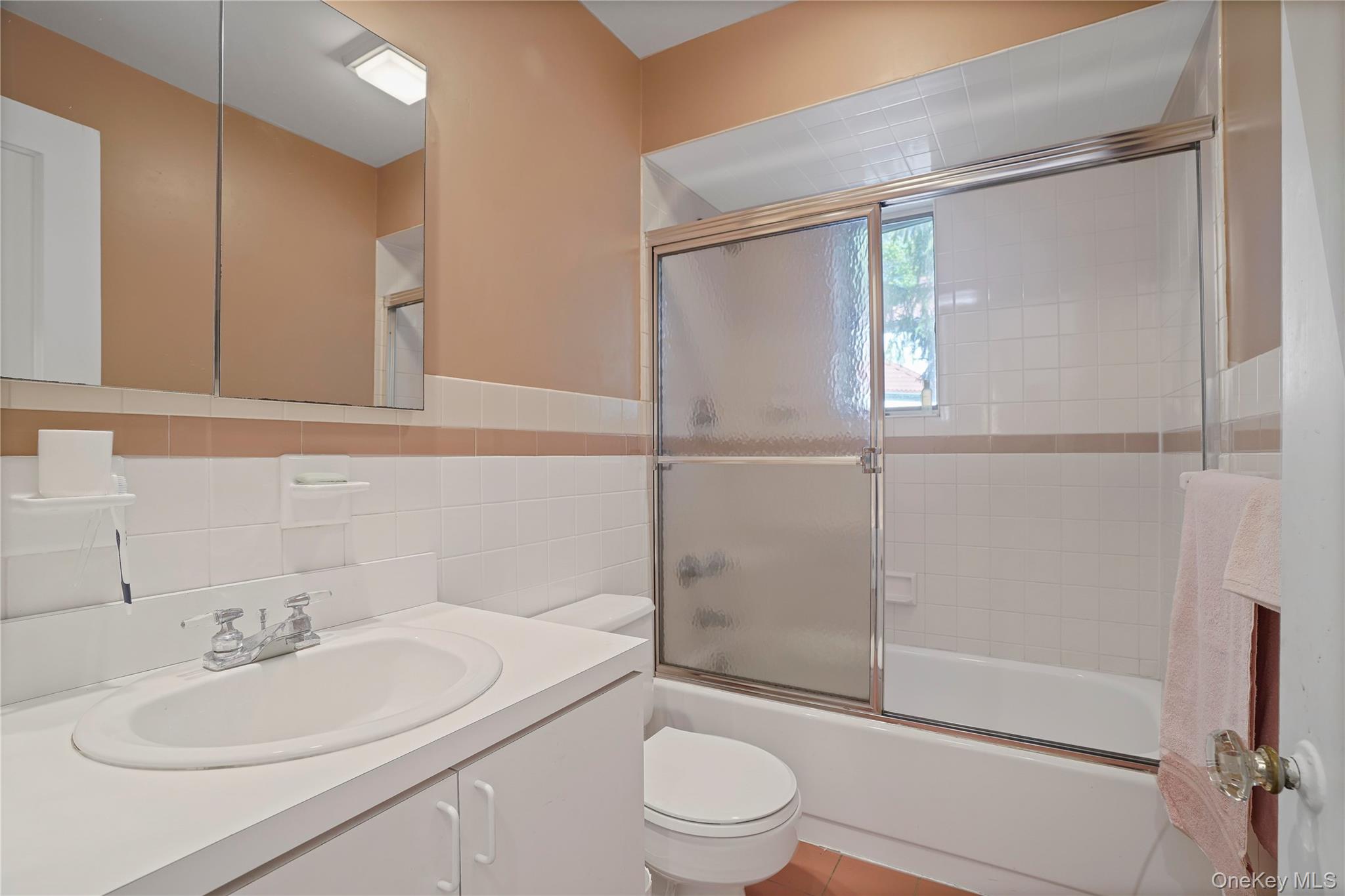 253 Cliff Avenue, Pelham, NY 10803