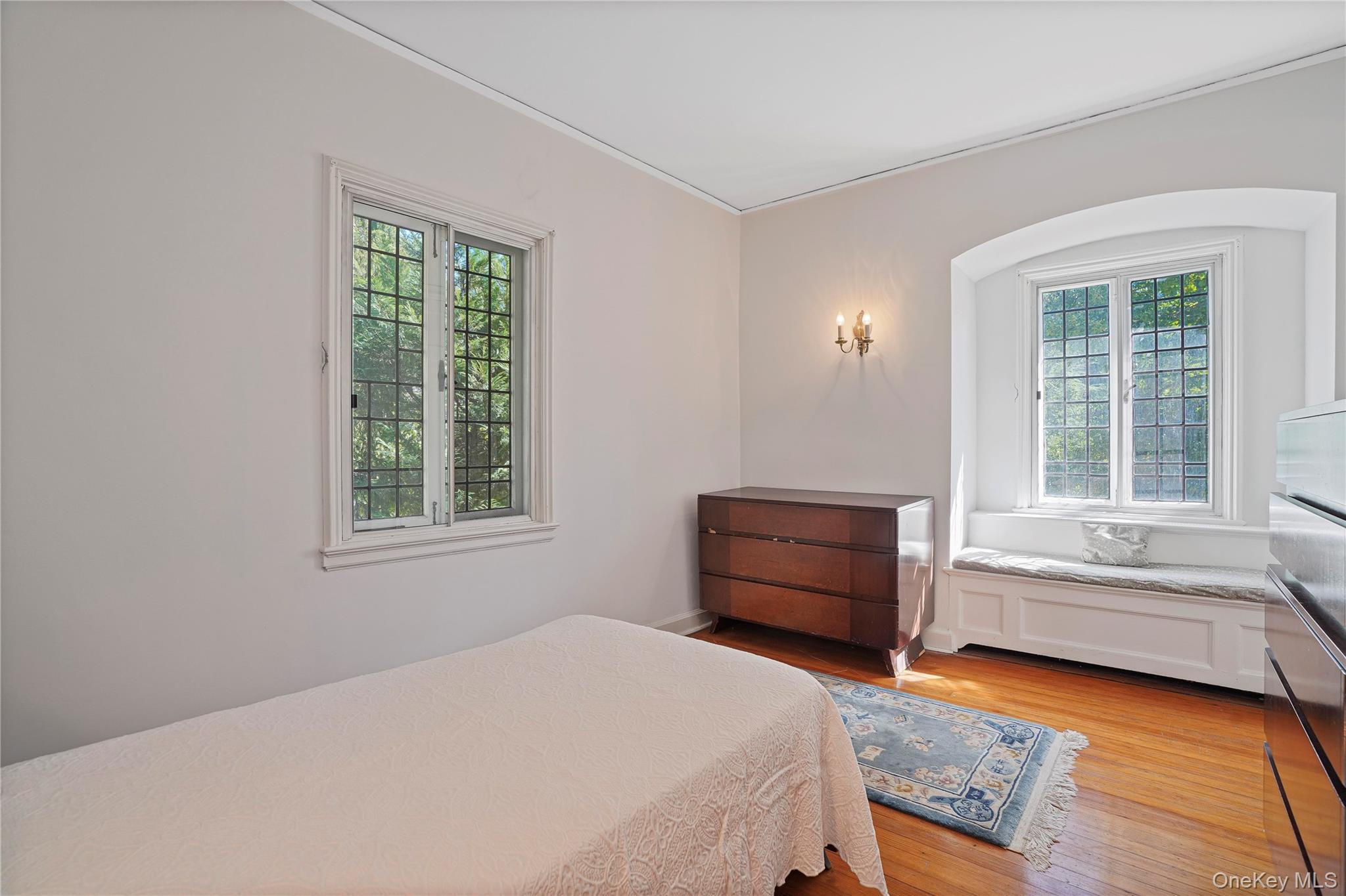 253 Cliff Avenue, Pelham, NY 10803