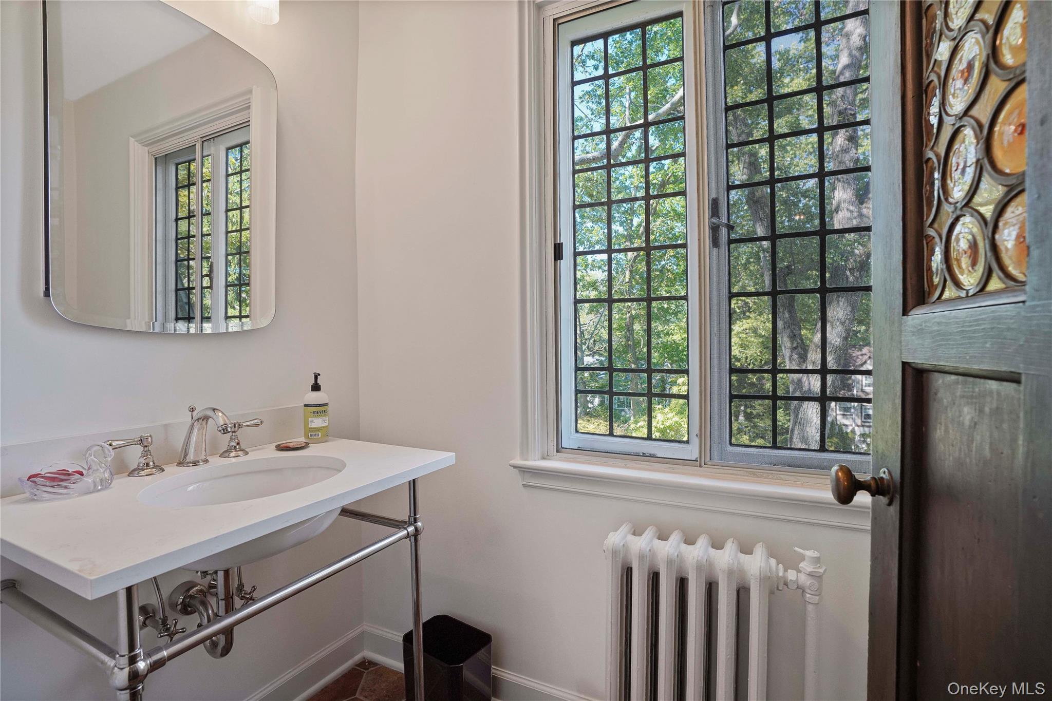 253 Cliff Avenue, Pelham, NY 10803