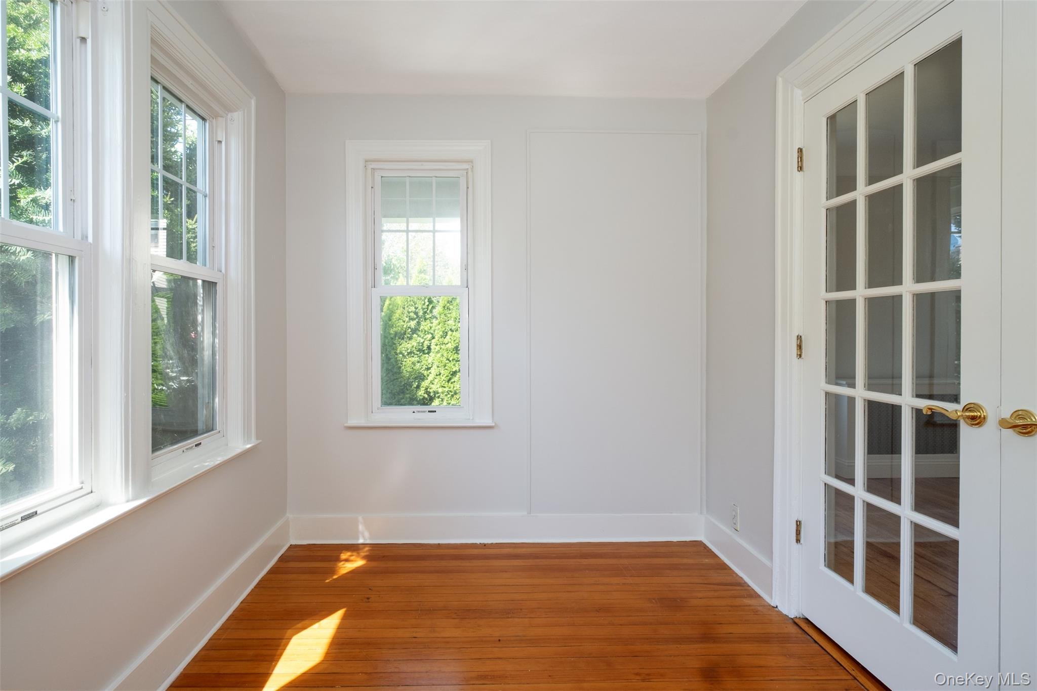 453 Beach Avenue # Left, Mamaroneck, NY 10543