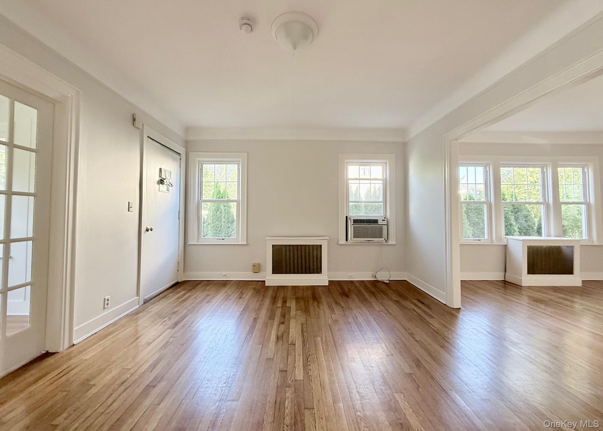 453 Beach Avenue # Left, Mamaroneck, NY 10543