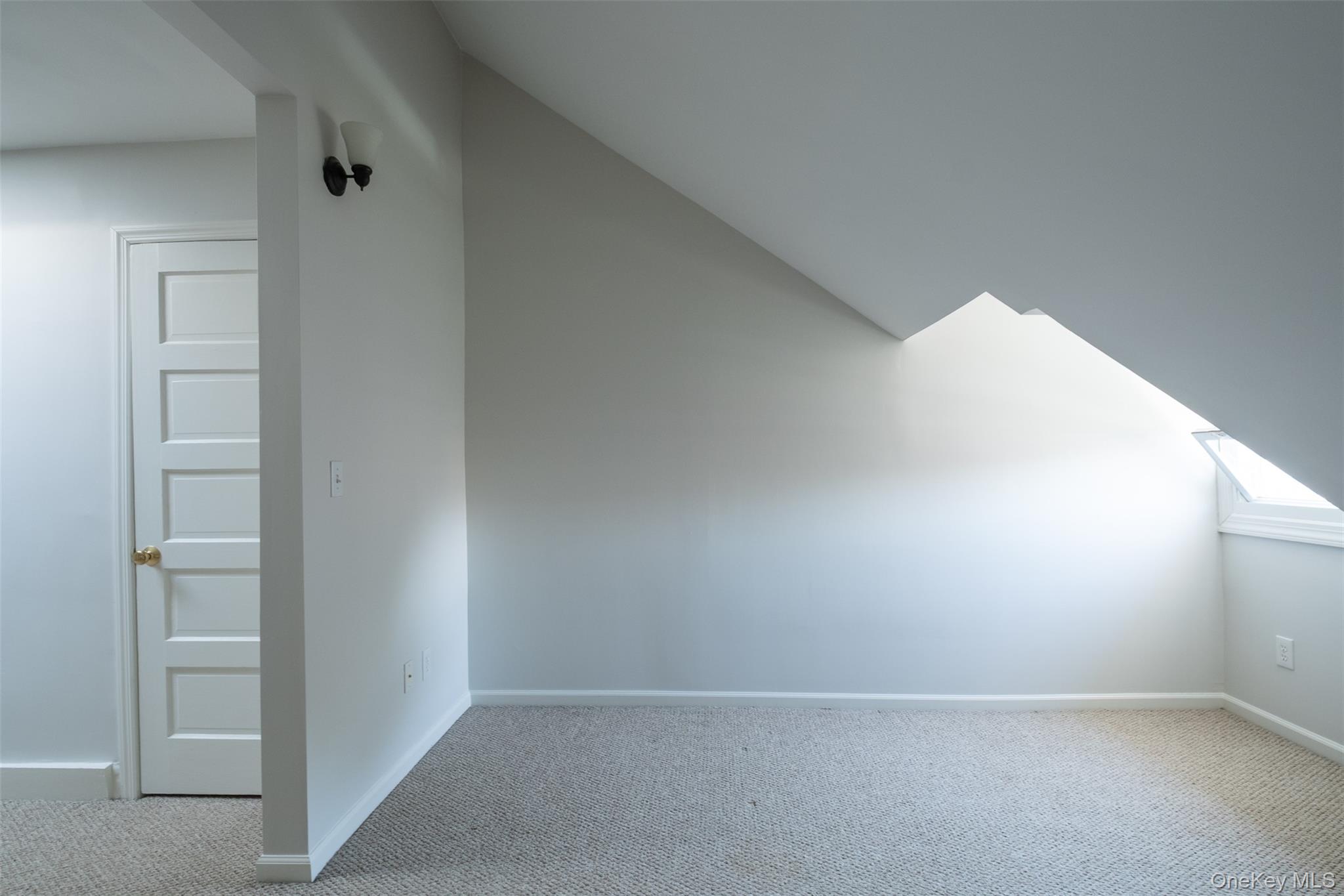 453 Beach Avenue # Left, Mamaroneck, NY 10543