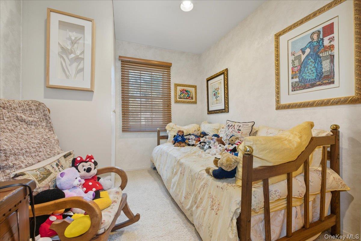 6227 Douglaston Parkway # 13, Douglaston, NY 11362