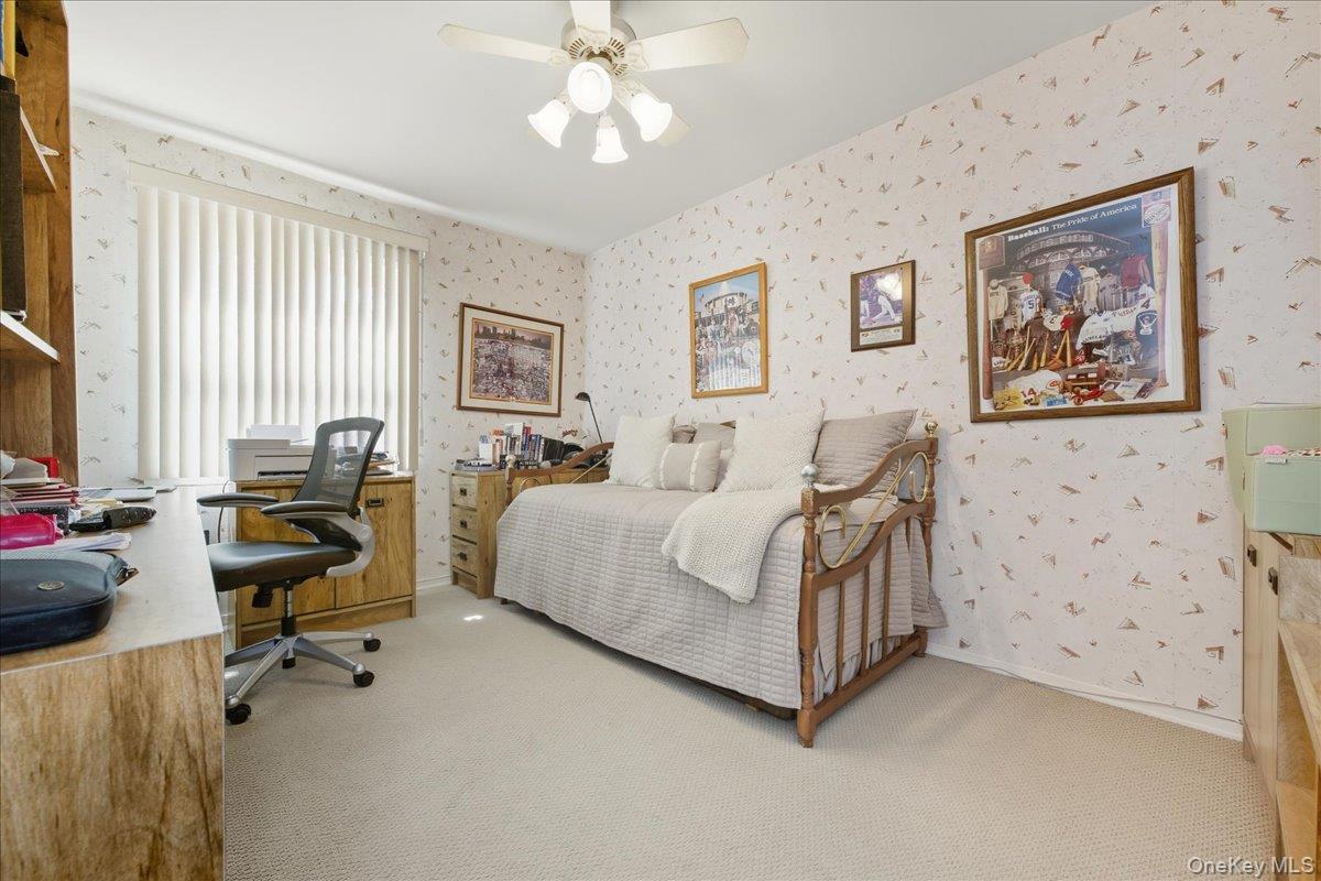 6227 Douglaston Parkway # 13, Douglaston, NY 11362