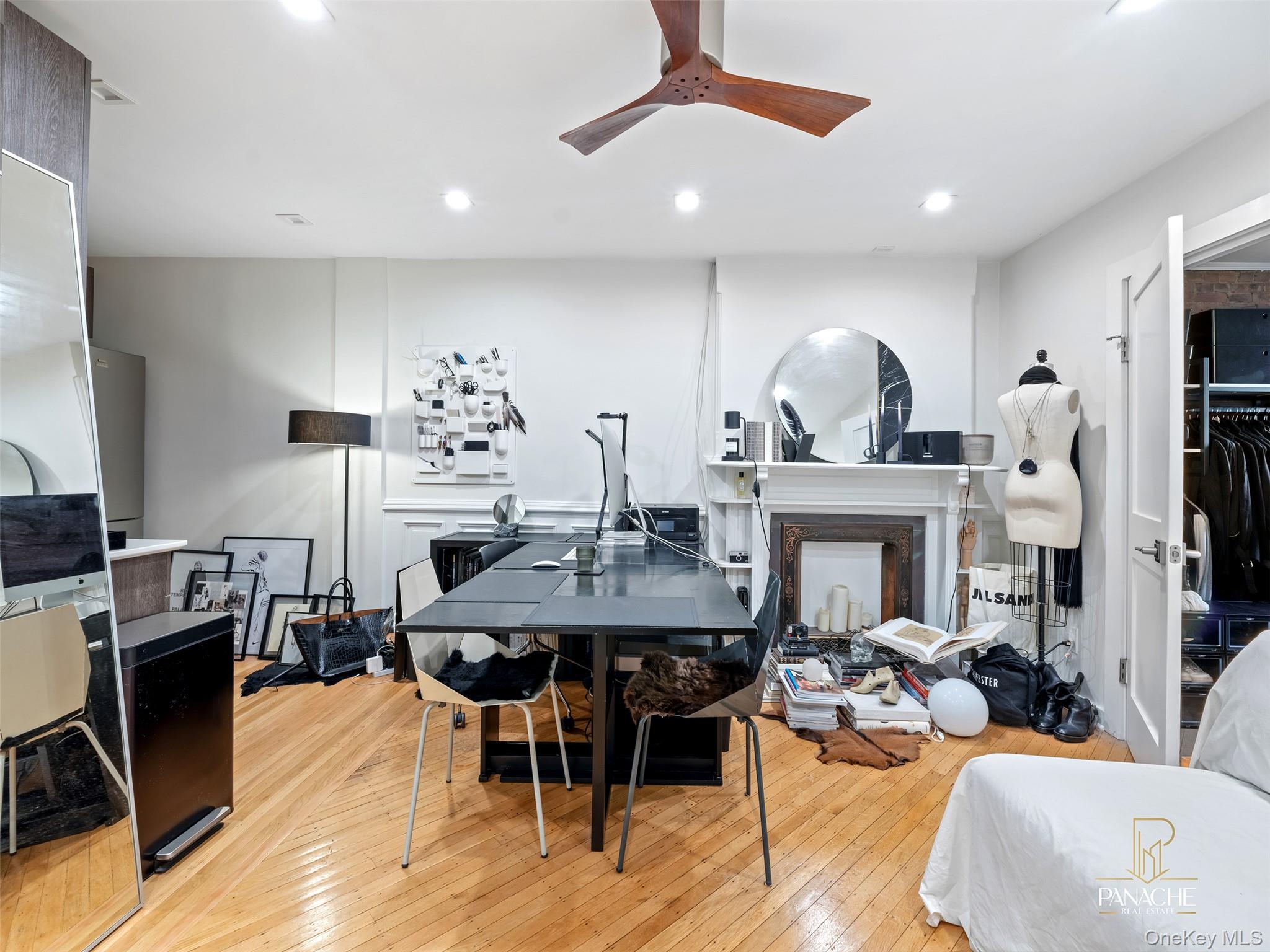 400 Putnam Avenue, Brooklyn, NY 11216