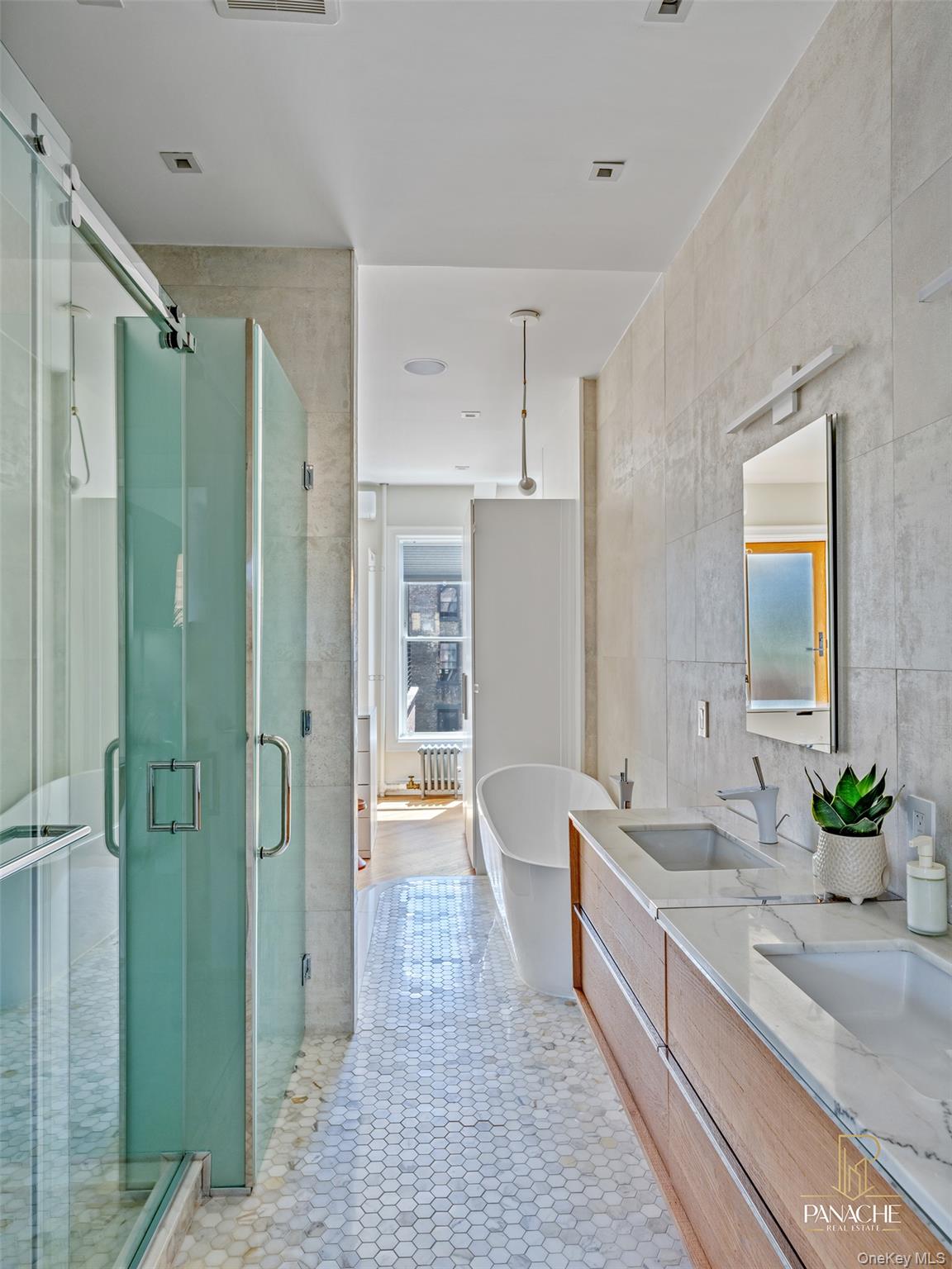 400 Putnam Avenue, Brooklyn, NY 11216