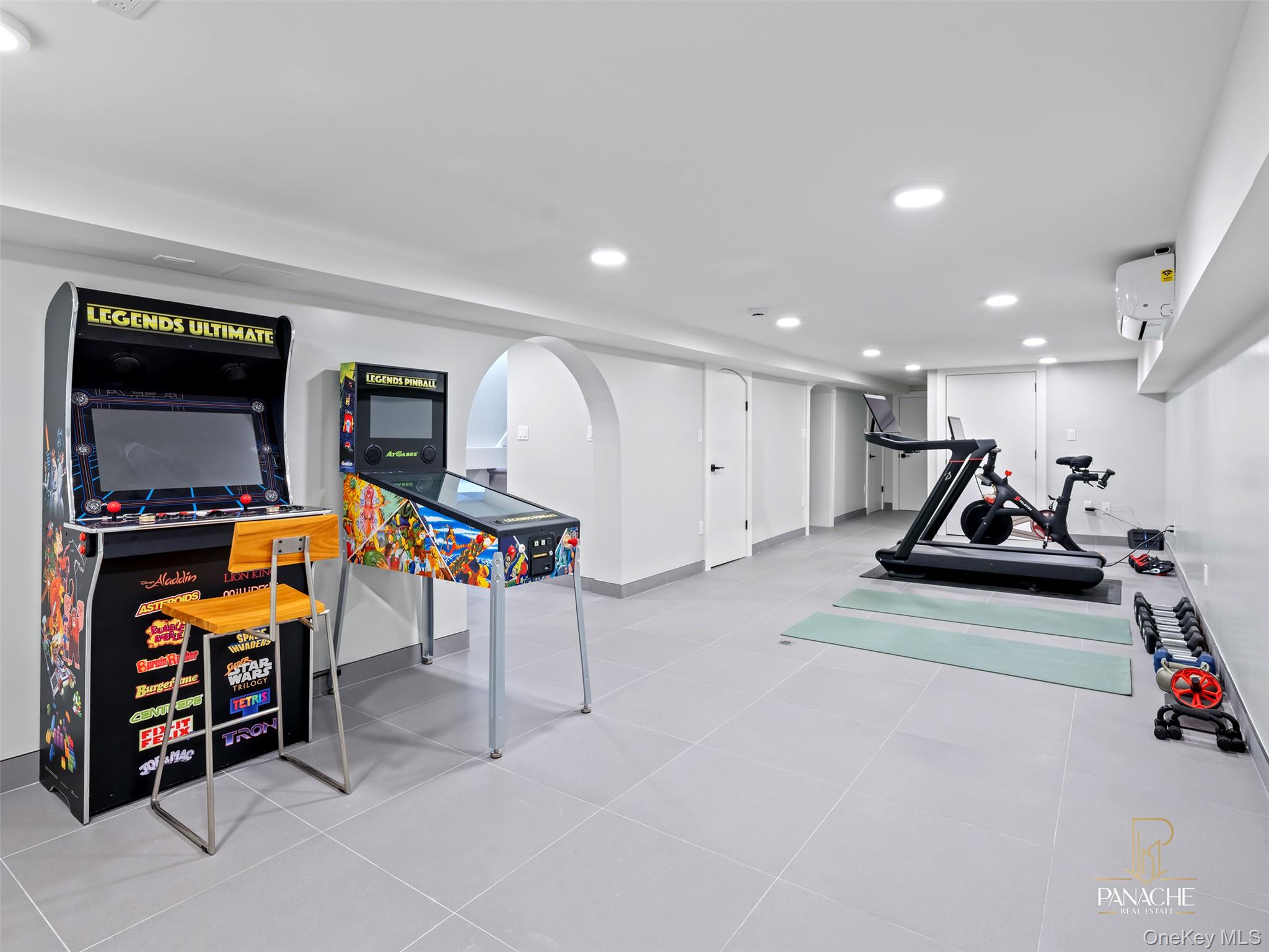 400 Putnam Avenue, Brooklyn, NY 11216