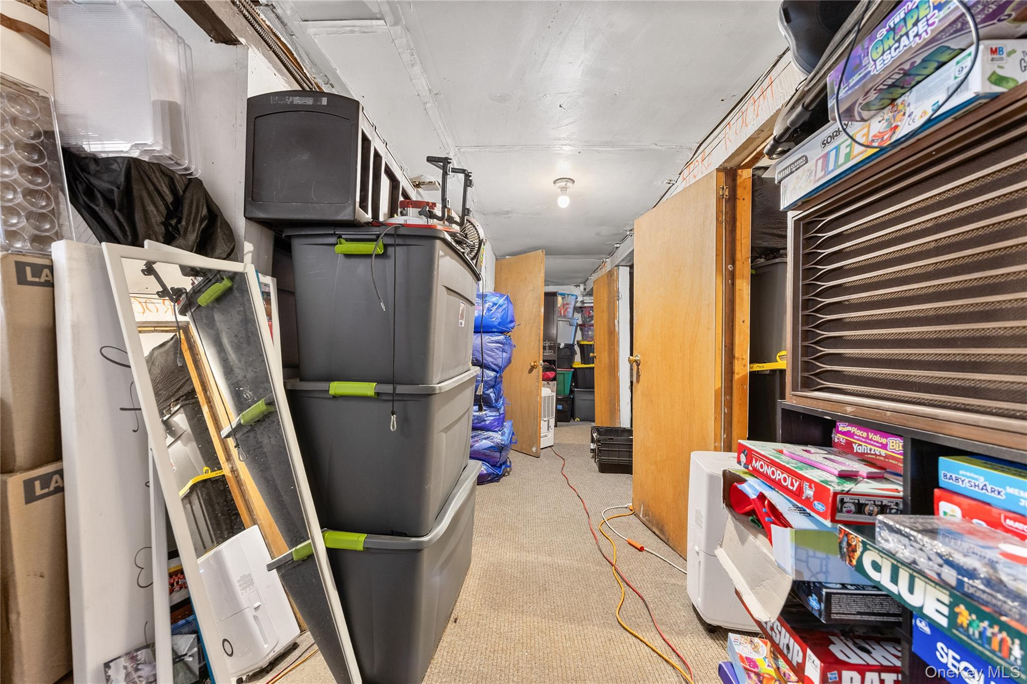 187 S Long Beach Avenue, Freeport, NY 11520