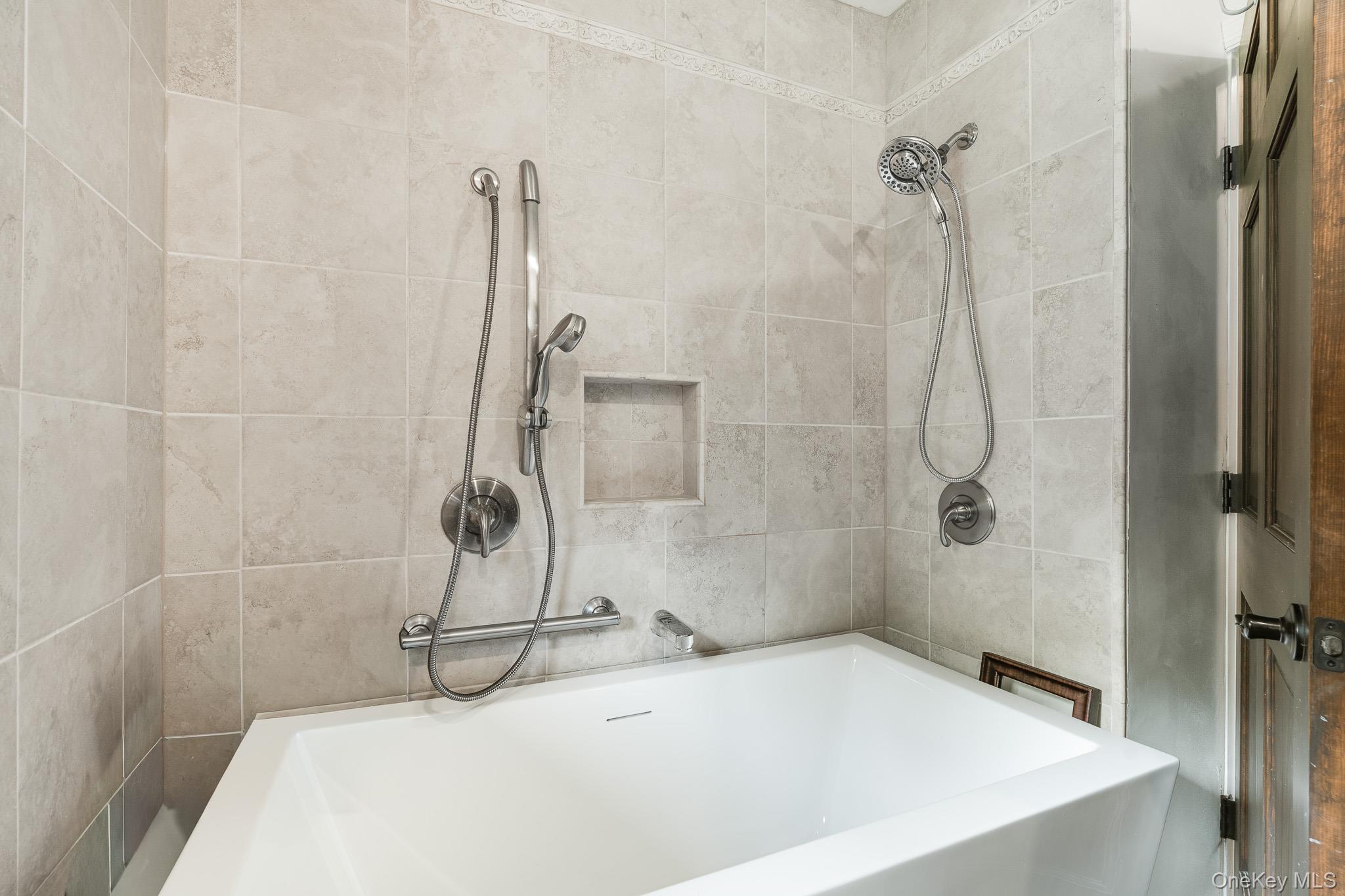 42 Clark Street, Poughkeepsie, NY 12601