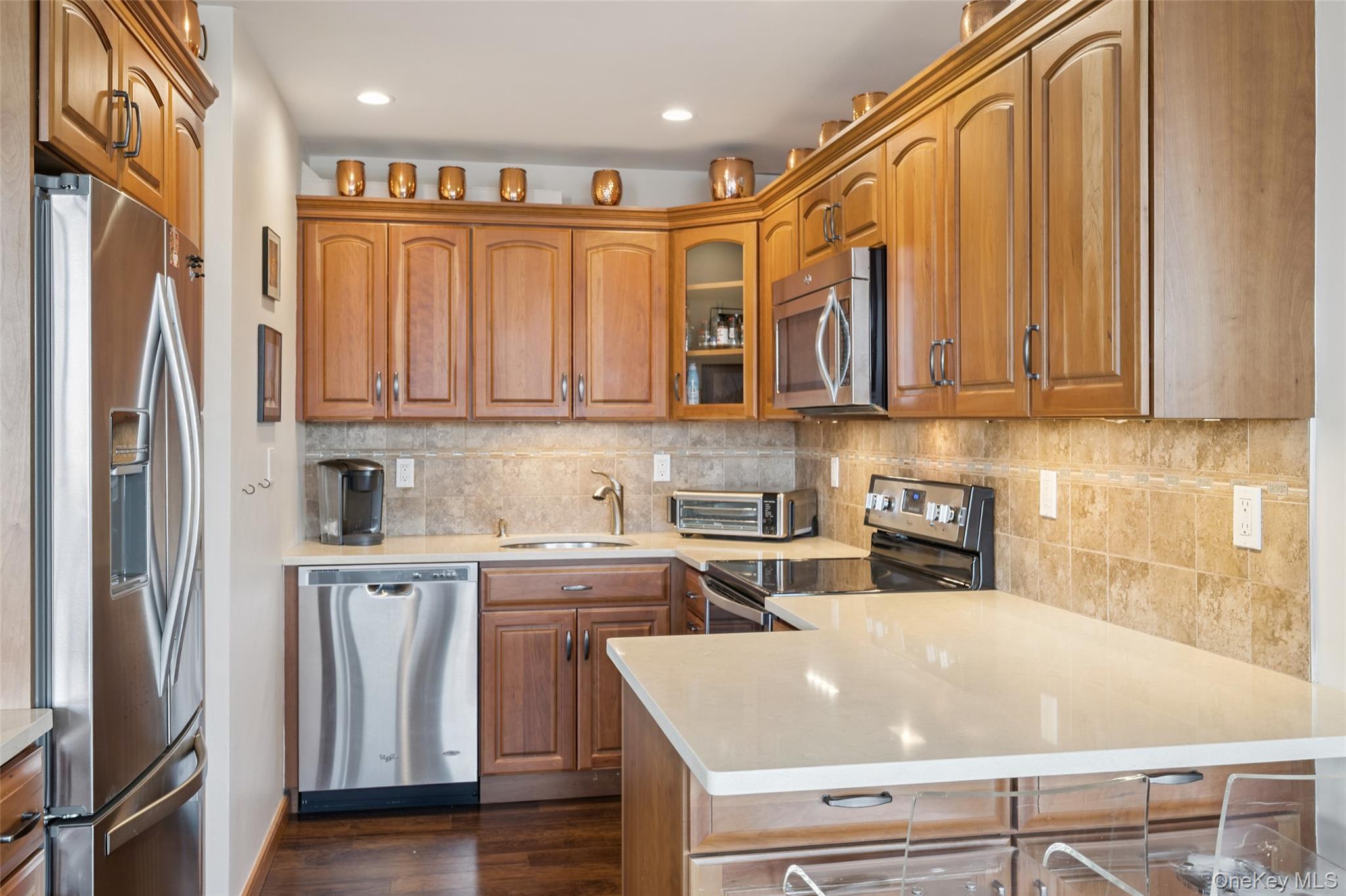 166-40 Powells Cove Boulevard # 9B, Beechhurst, NY 11357