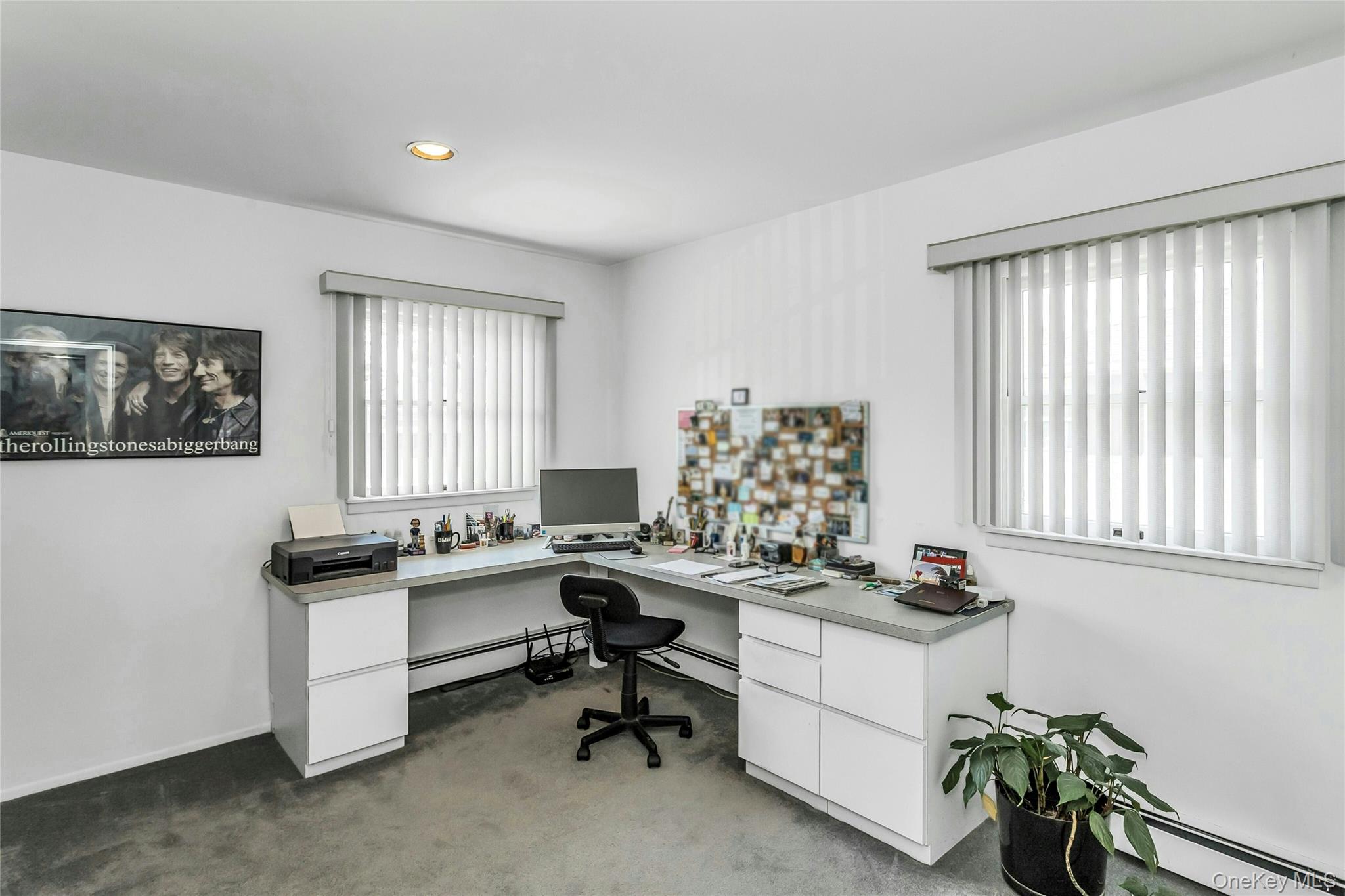 14 Judith Street, Plainview, NY 11803