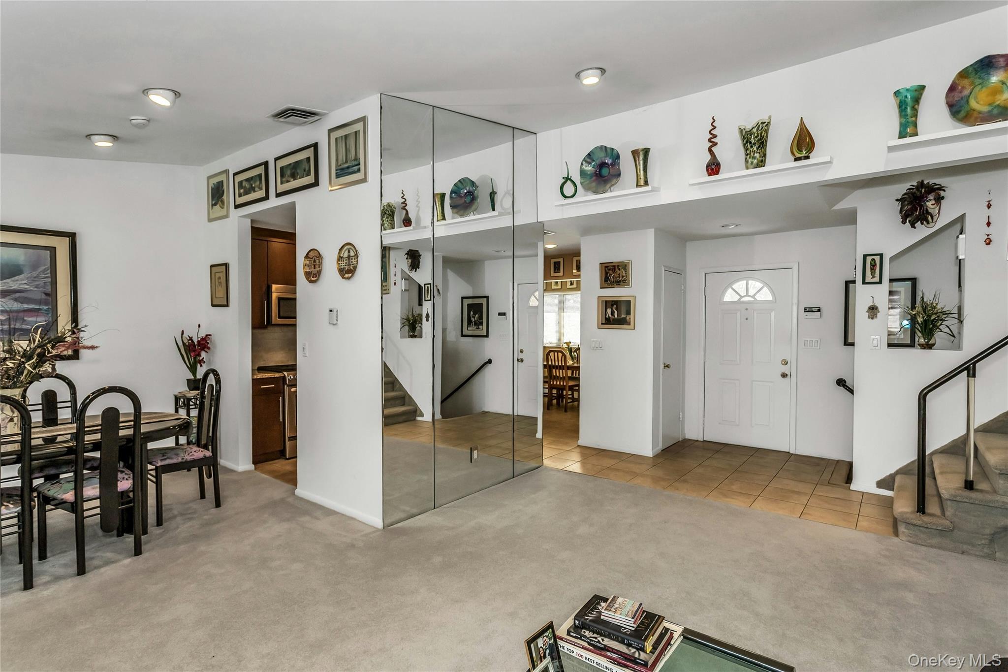 14 Judith Street, Plainview, NY 11803