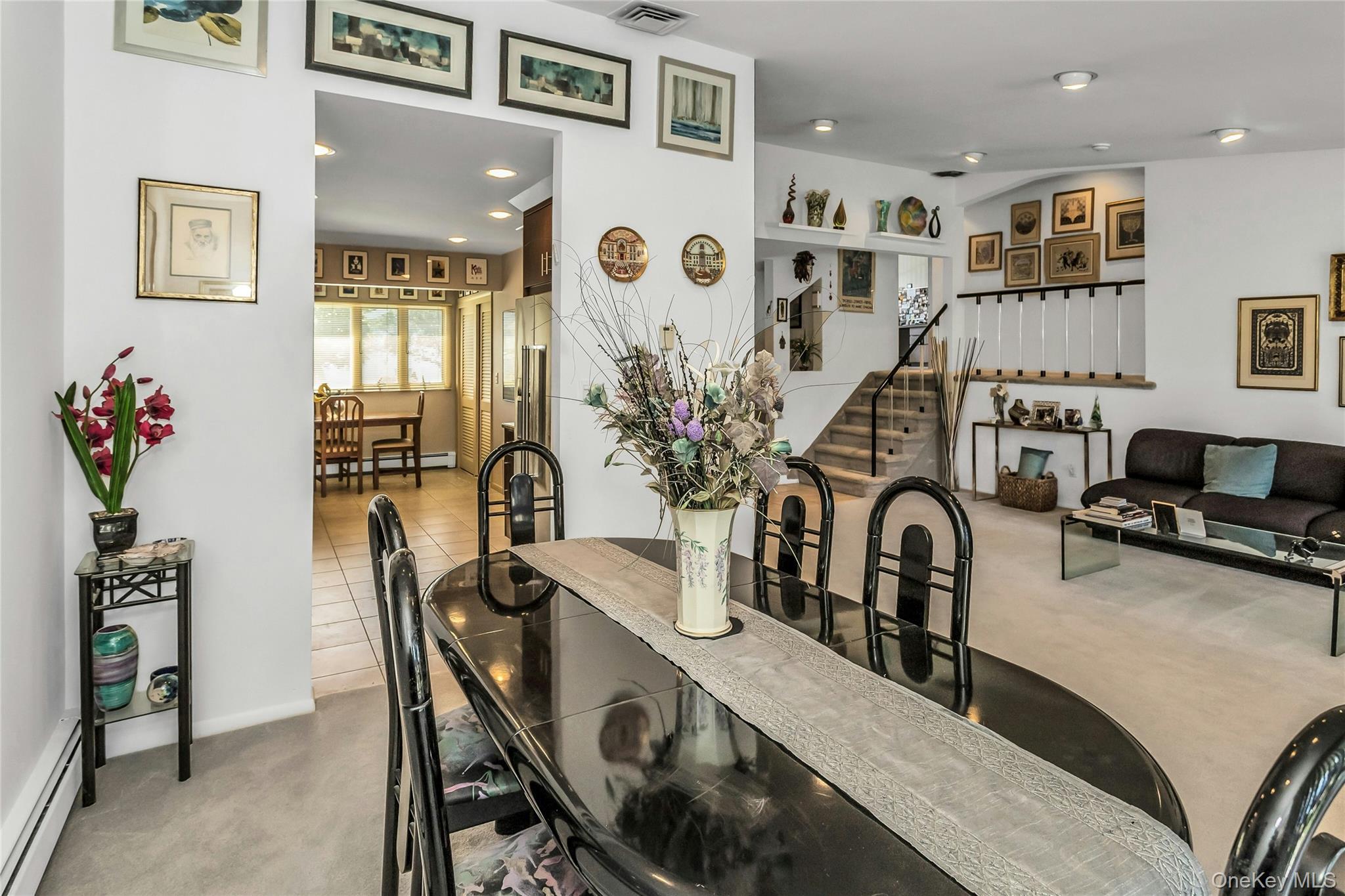 14 Judith Street, Plainview, NY 11803