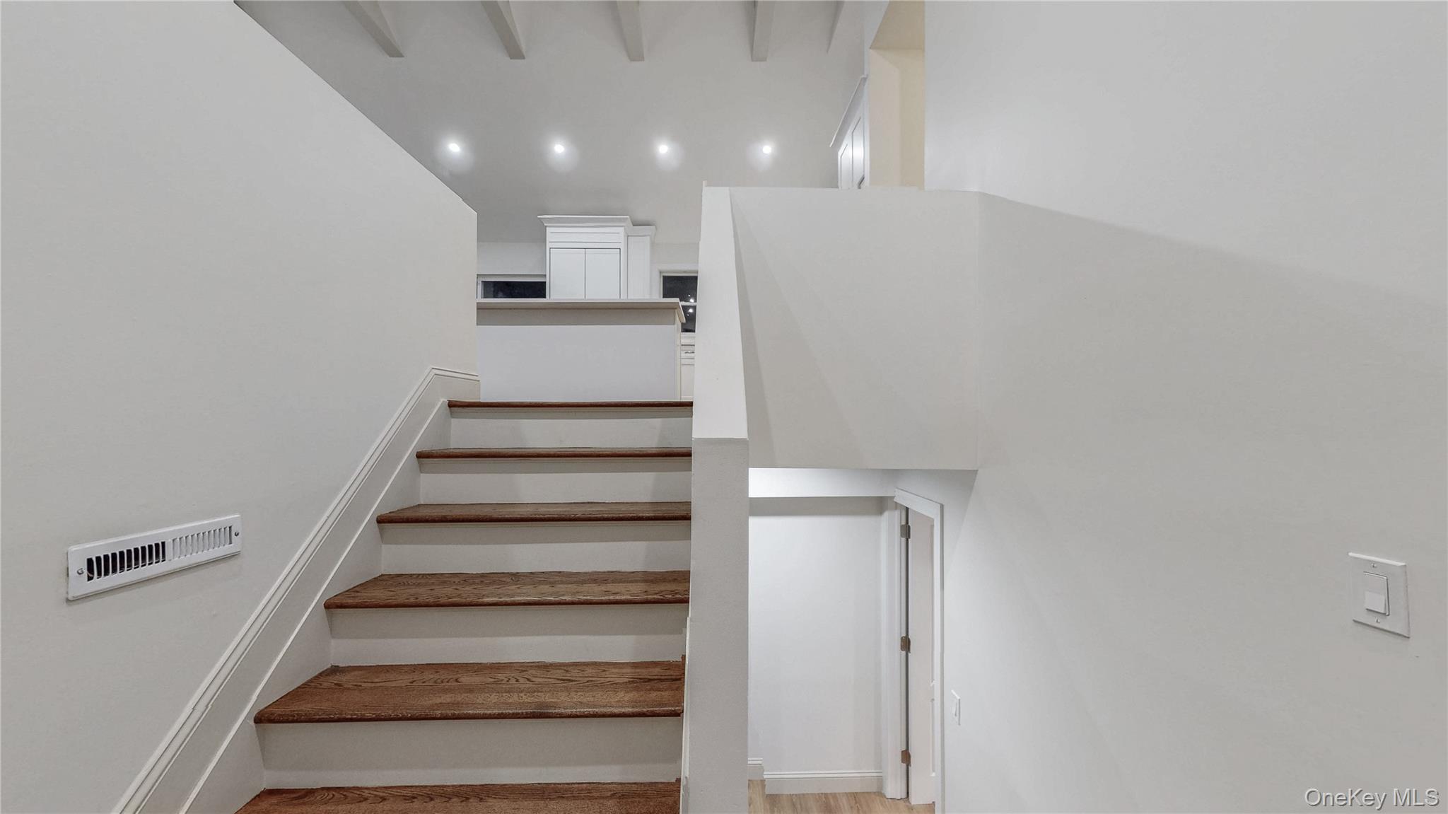 177 Red Creek Road, Hampton Bays, NY 11946