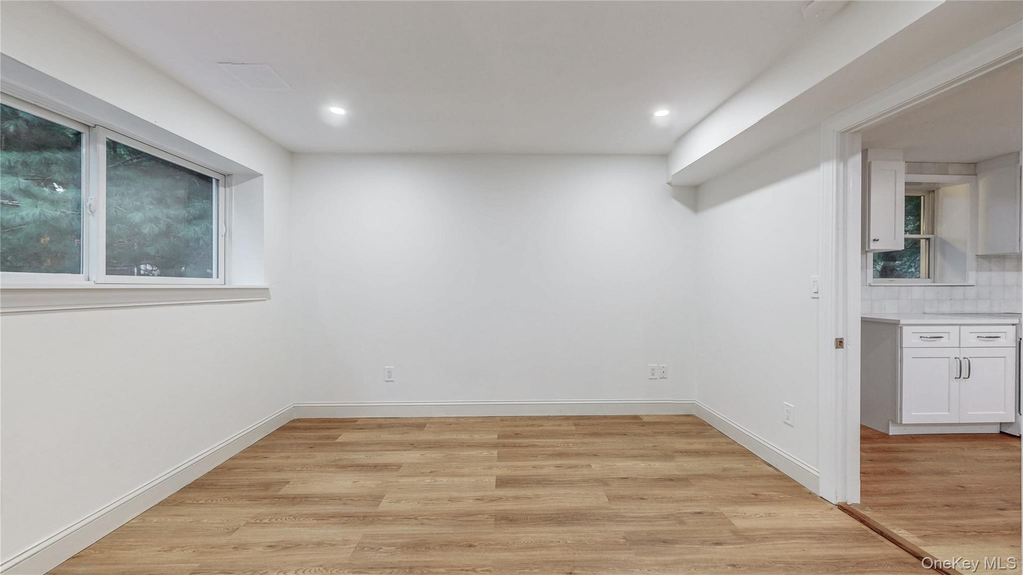 177 Red Creek Road, Hampton Bays, NY 11946