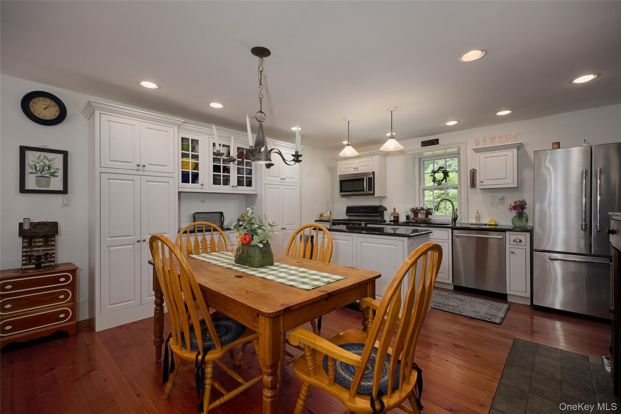 19 Orange Turnpike, Sloatsburg, NY 10974