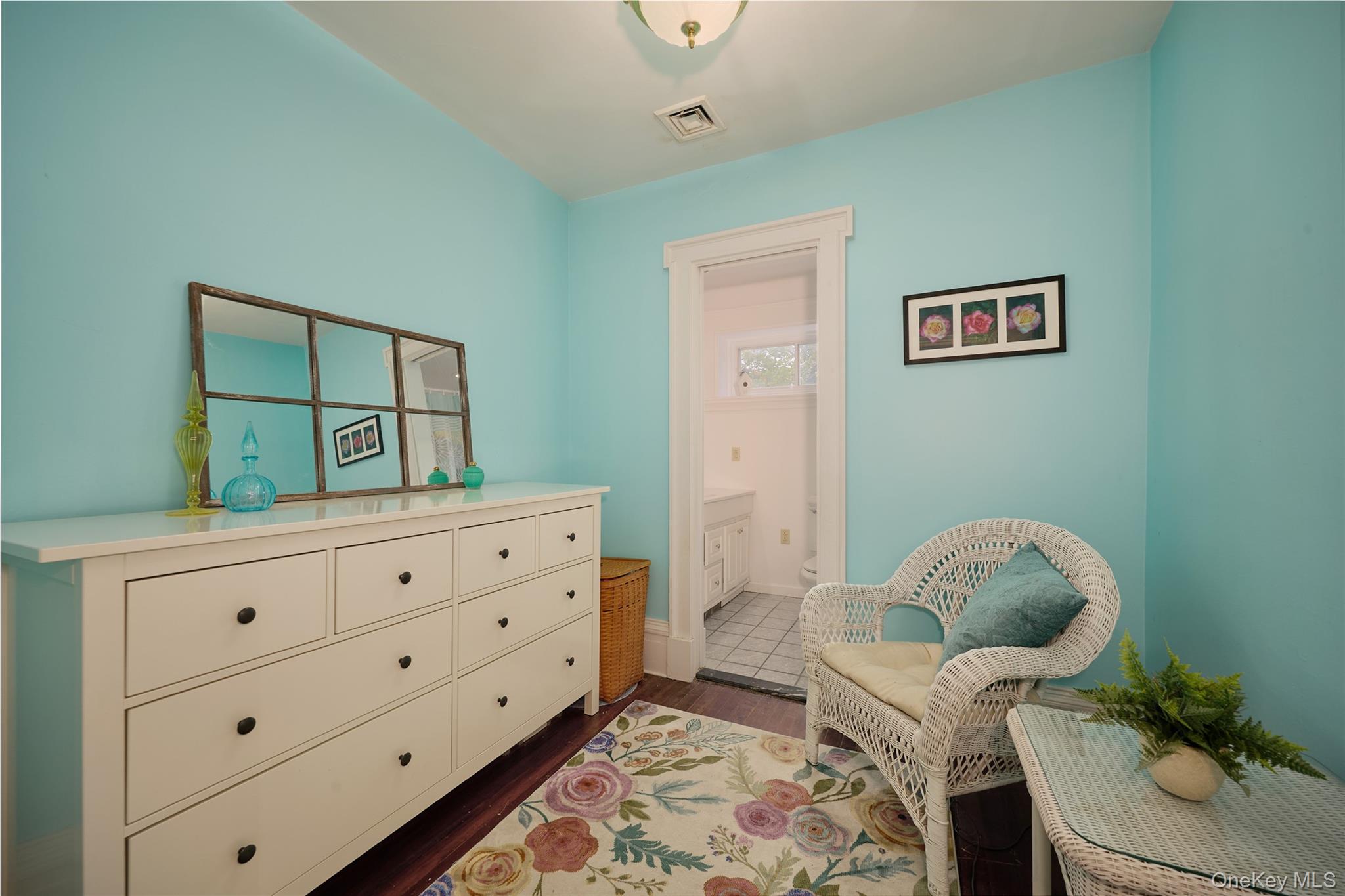 19 Orange Turnpike, Sloatsburg, NY 10974