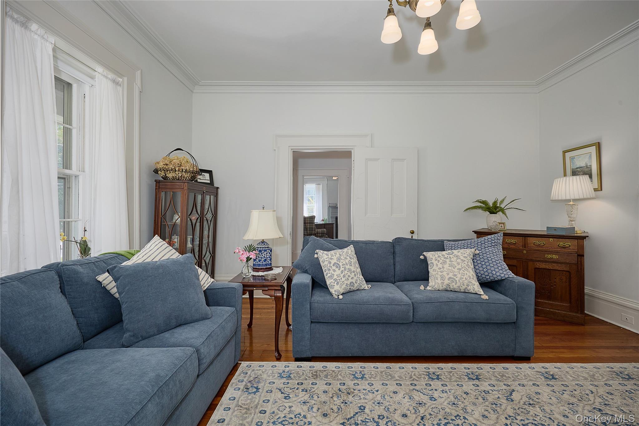 19 Orange Turnpike, Sloatsburg, NY 10974