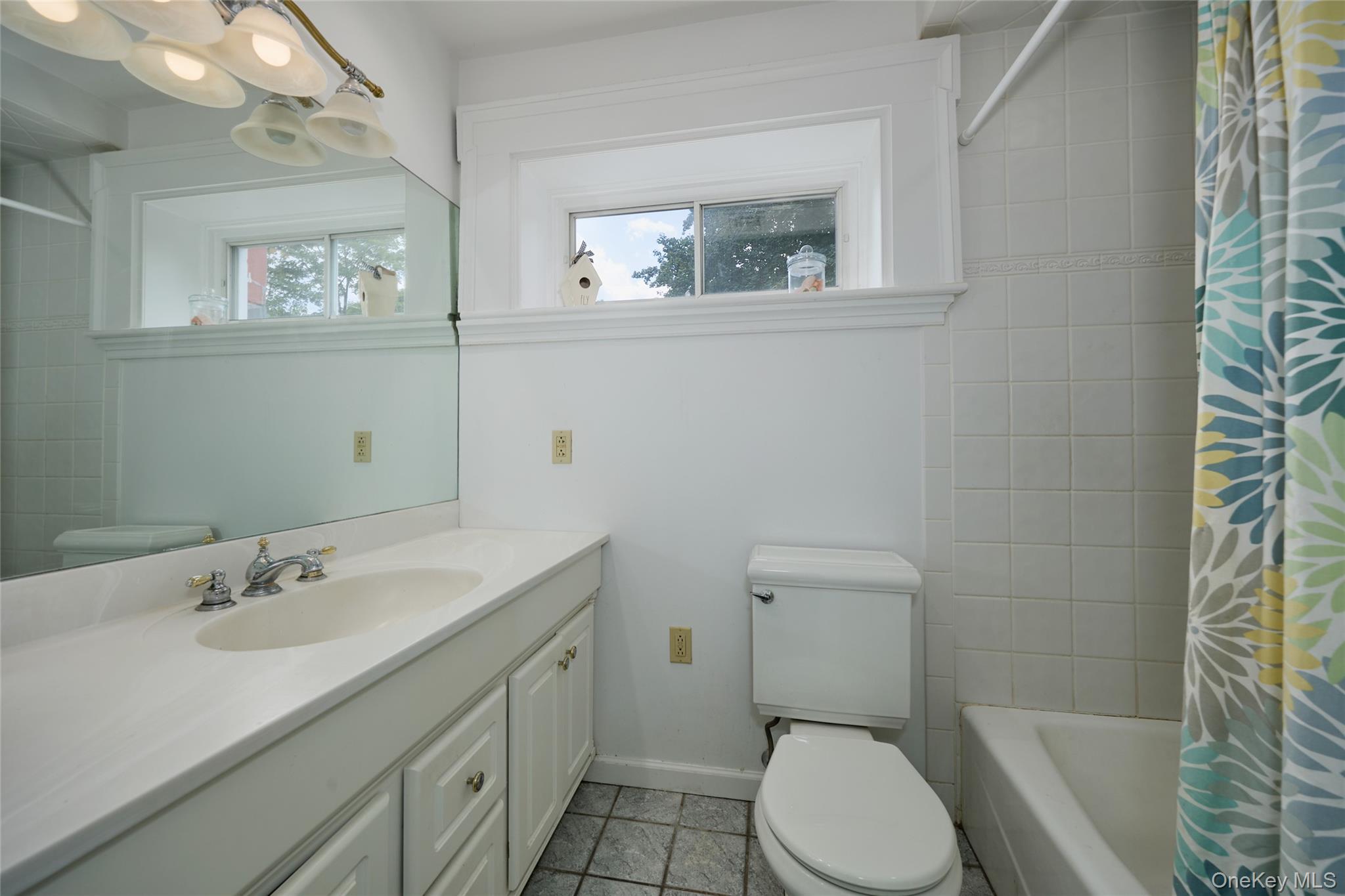 19 Orange Turnpike, Sloatsburg, NY 10974