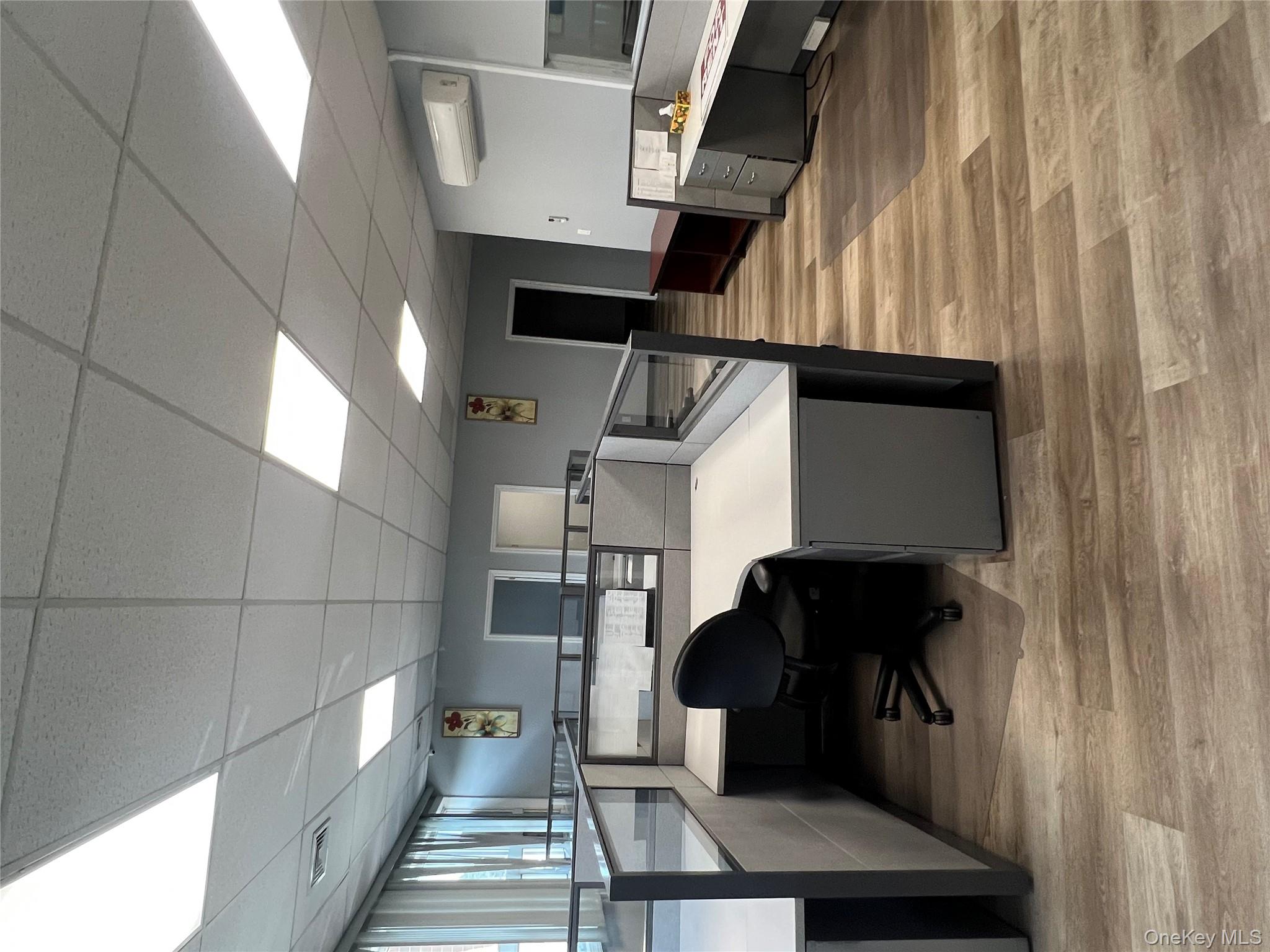 1805 #11 5th Avenue, Bay Shore, NY 11706