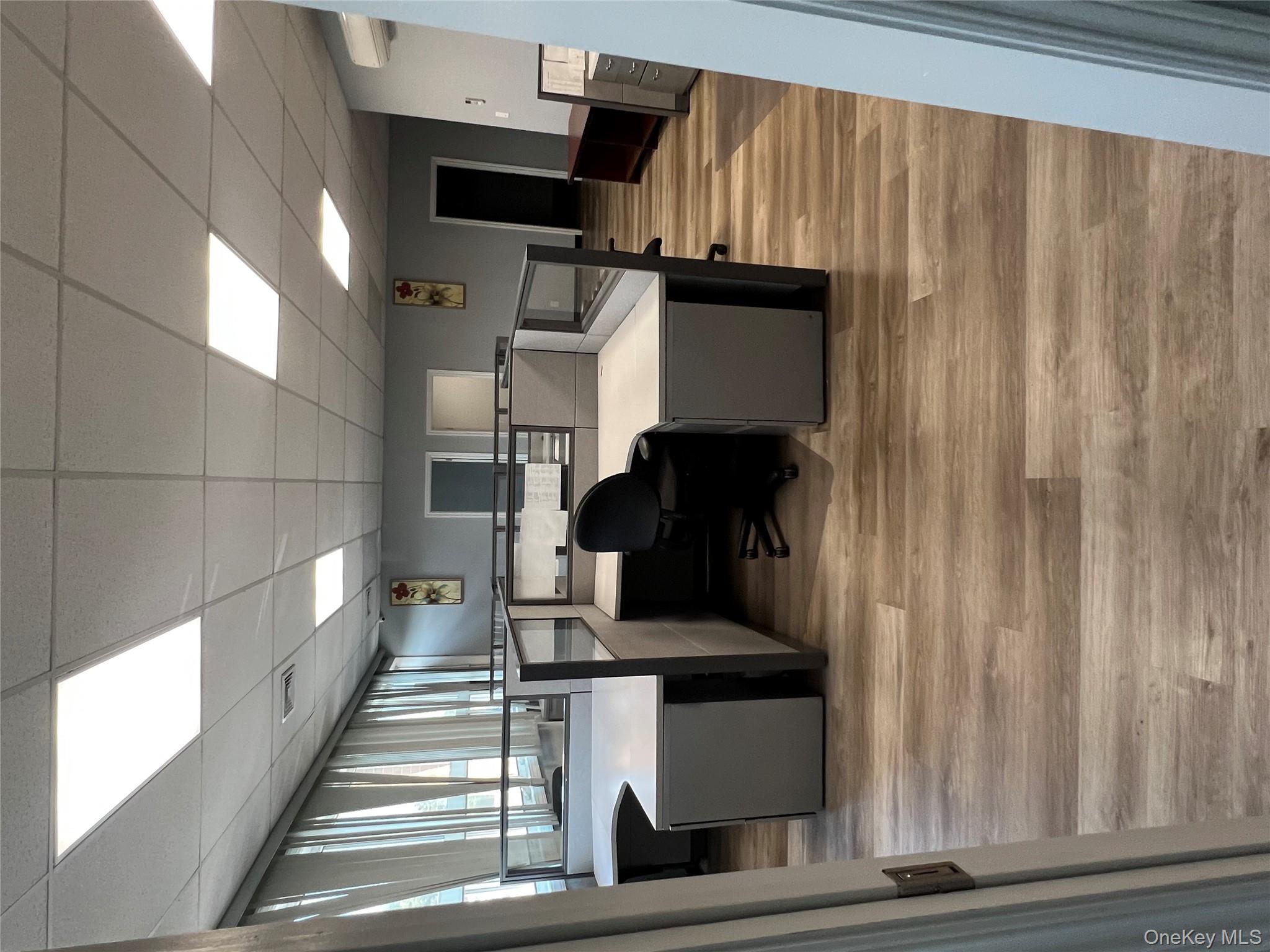 1805 #11 5th Avenue, Bay Shore, NY 11706