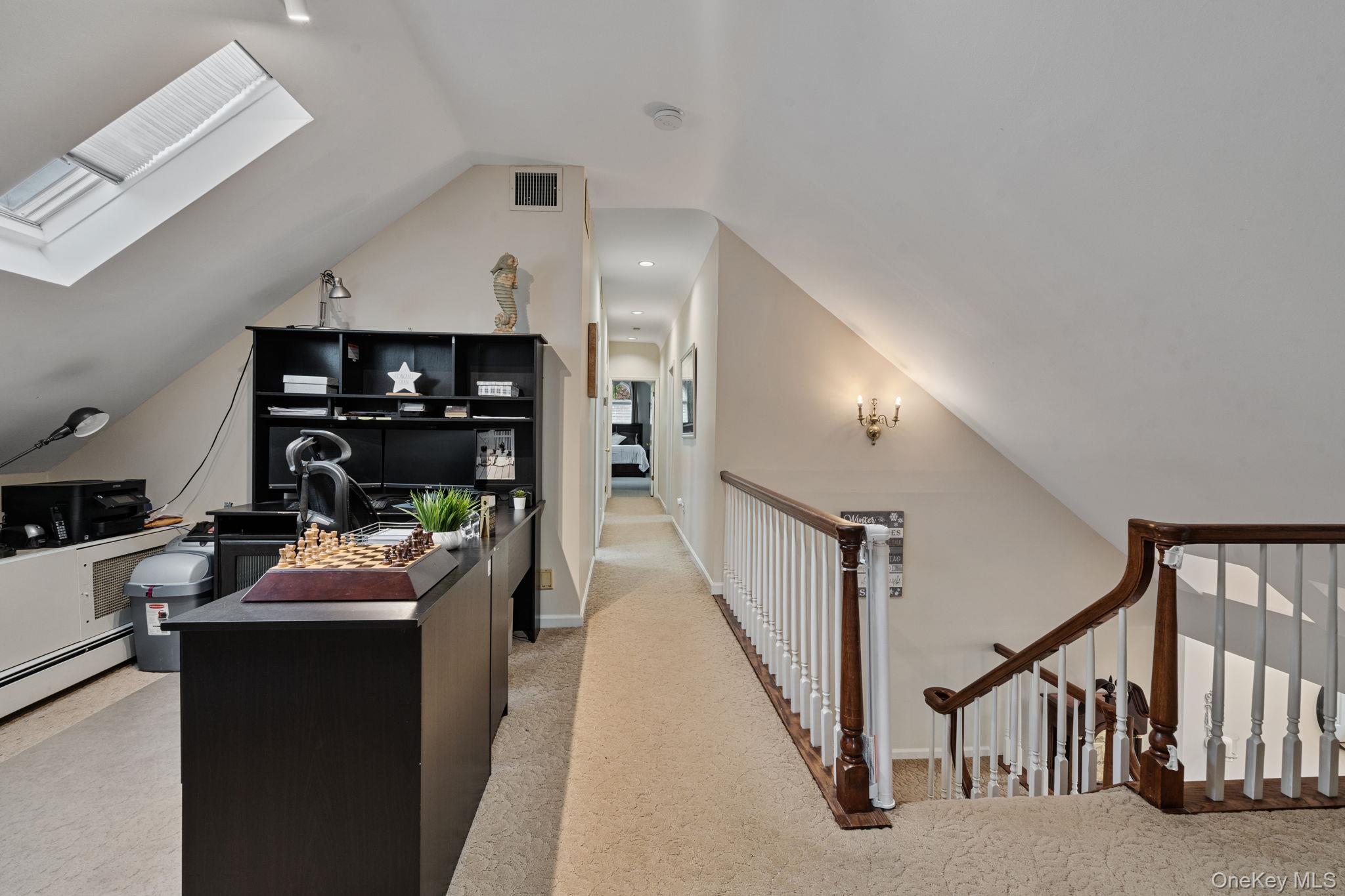 6 Daniel Way, Setauket, NY 11733