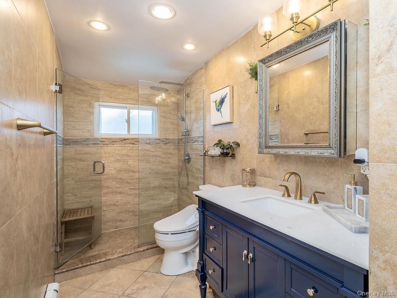 53 Maple Street, Roslyn Heights, NY 11577