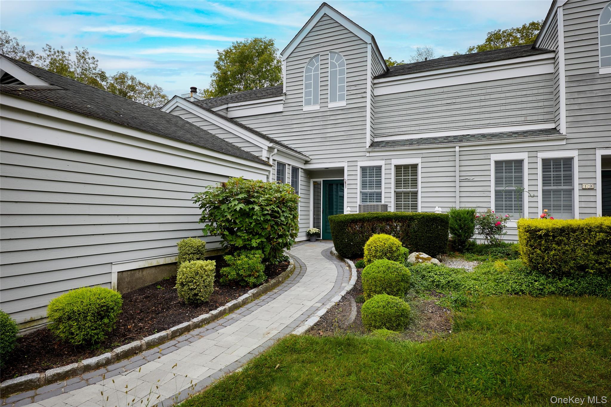 17 Woodlands Drive, Tuxedo Park, NY 10987