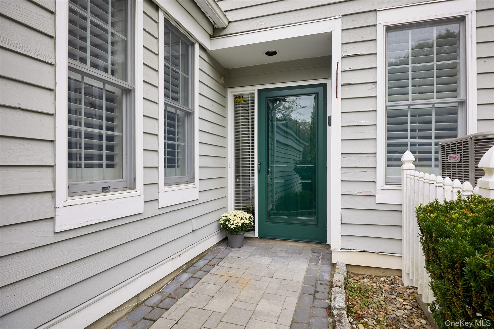 17 Woodlands Drive, Tuxedo Park, NY 10987