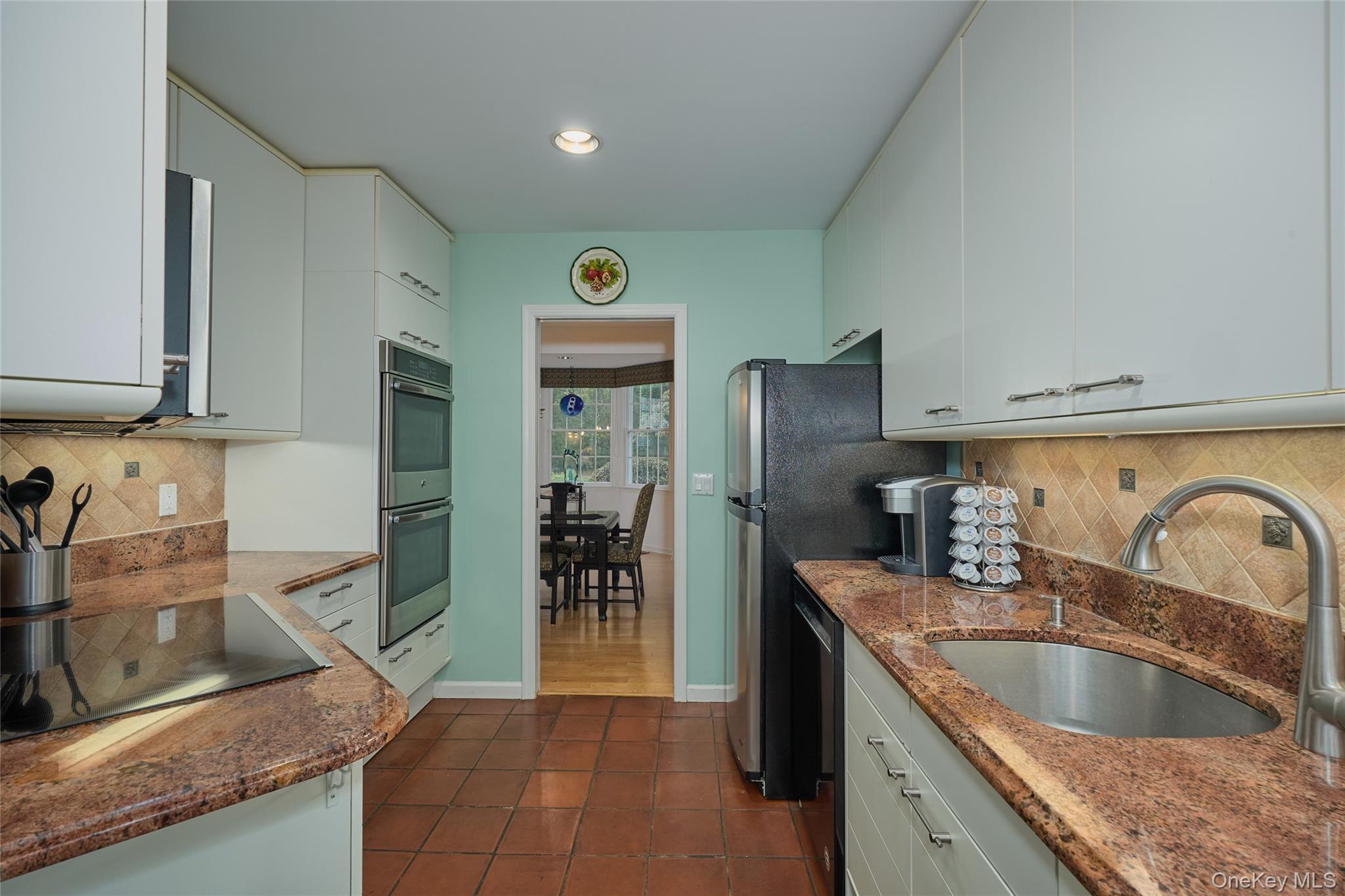 17 Woodlands Drive, Tuxedo Park, NY 10987