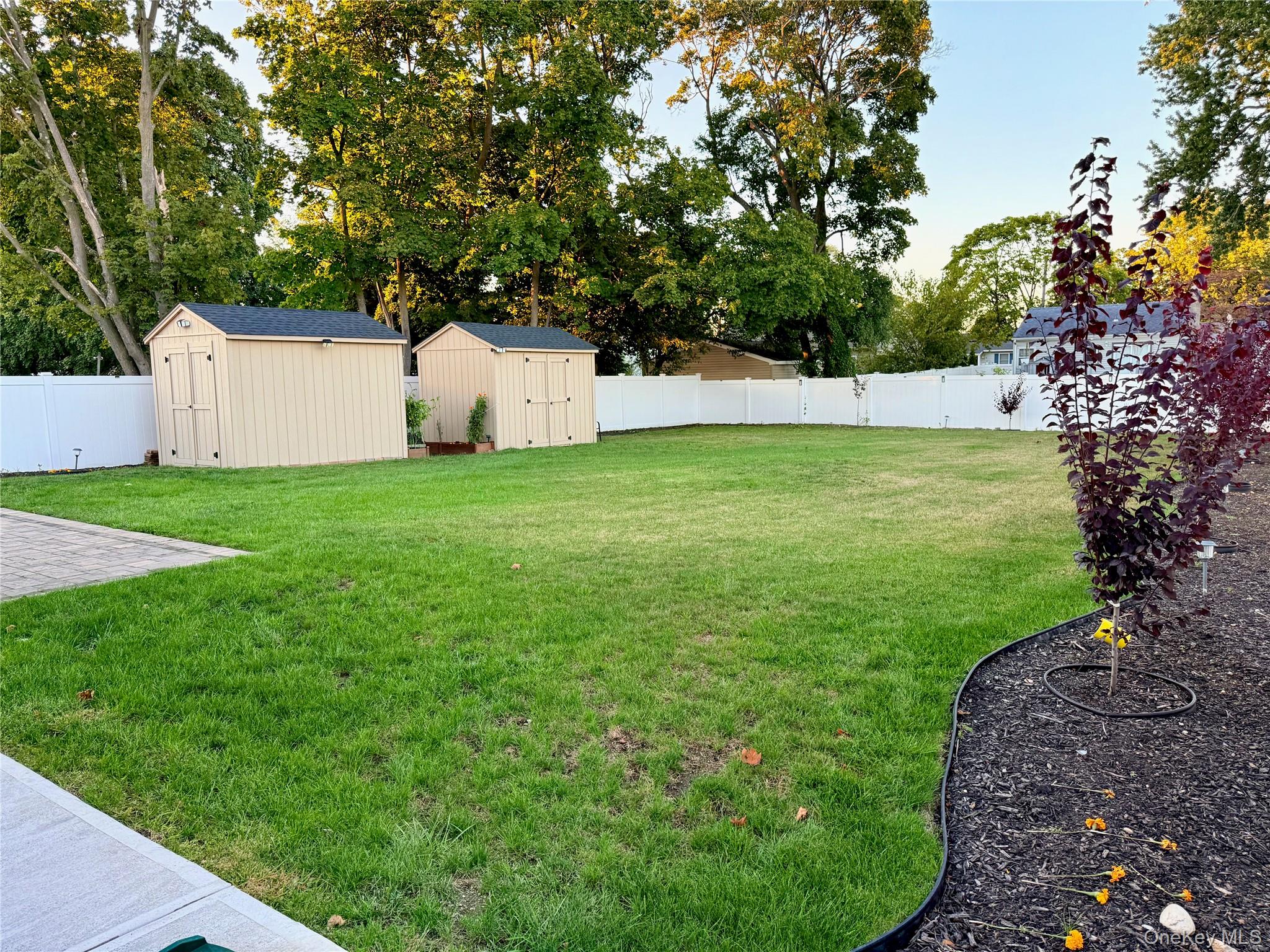 27 Central Avenue, North Babylon, NY 11703