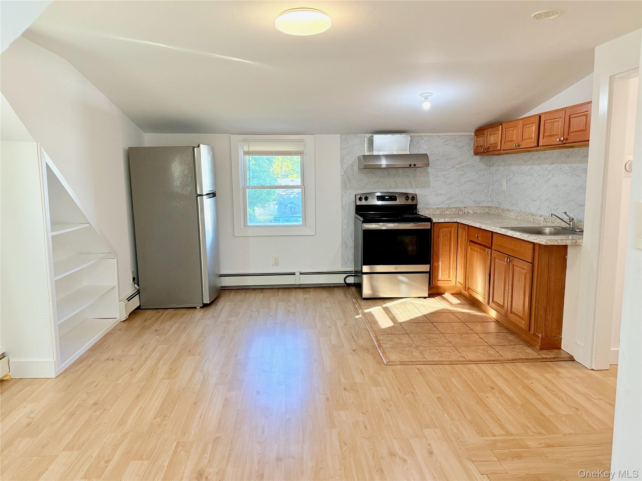 27 Central Avenue, North Babylon, NY 11703