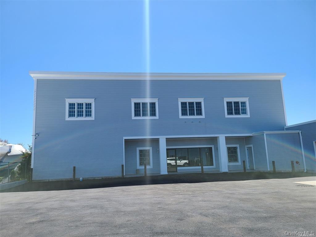 262 E Main Street # D, Babylon, NY 11702