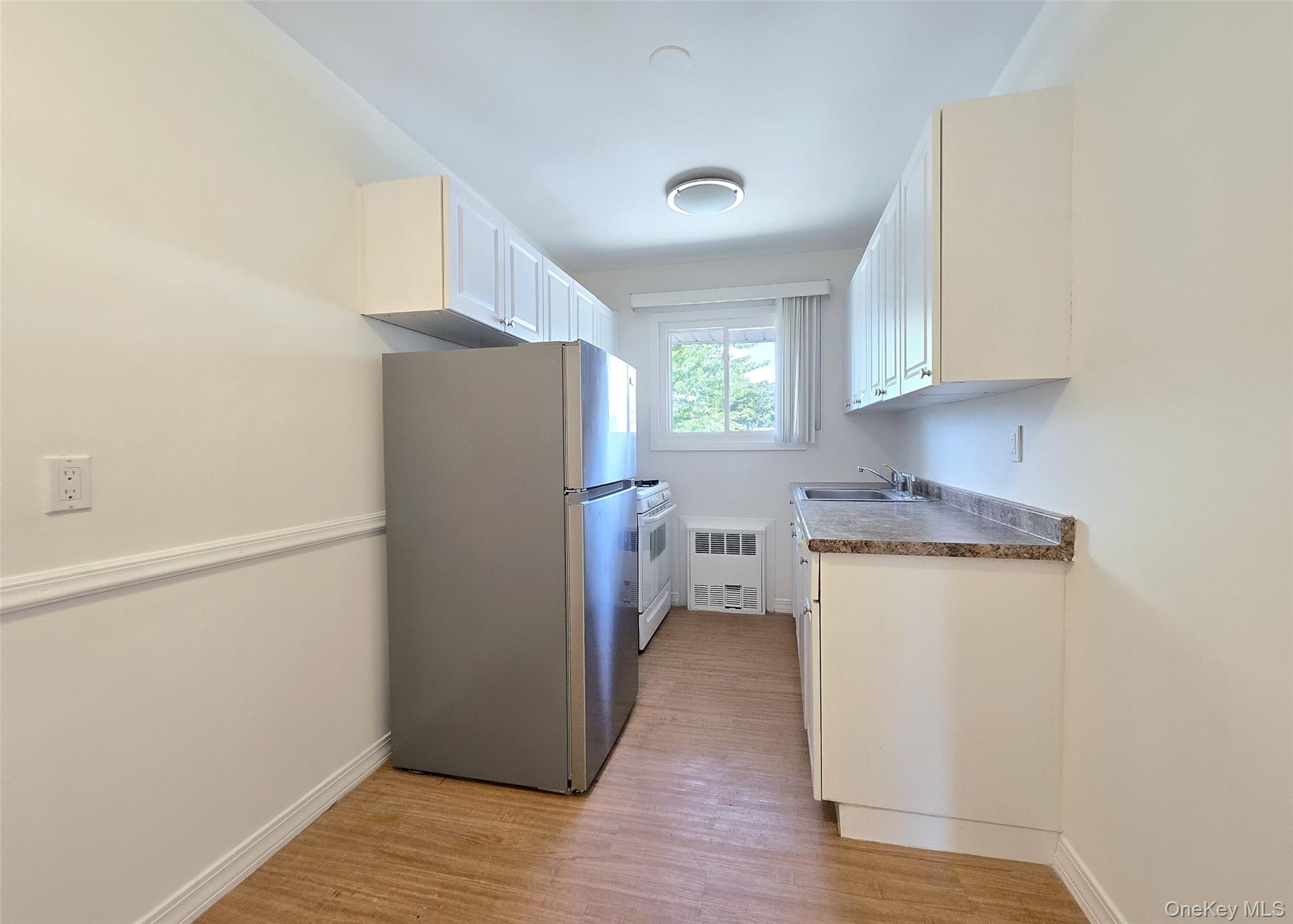 265 Edmunton # I 12, North Babylon, NY 11703