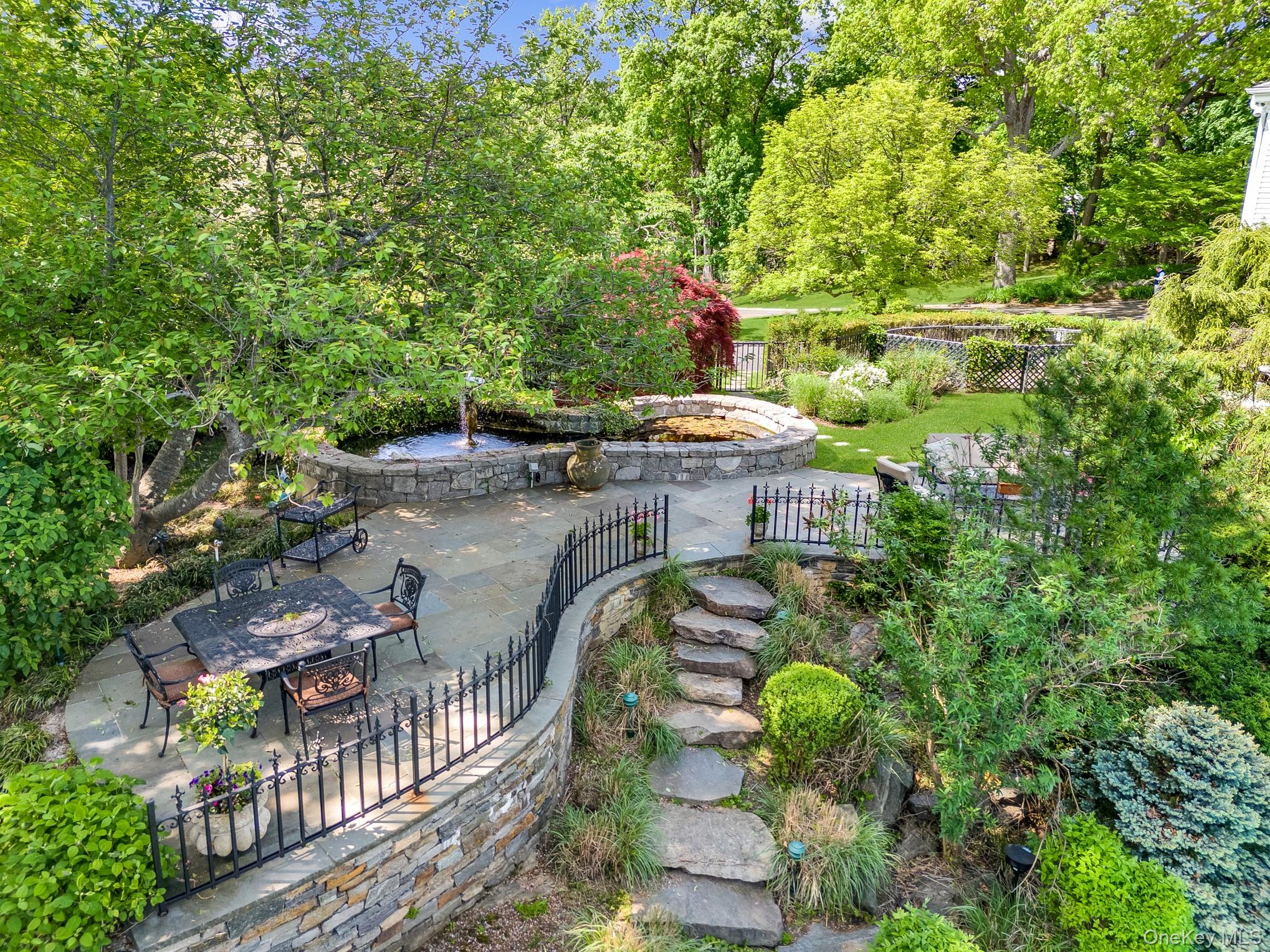 13 Kirby Lane, Rye, NY 10580