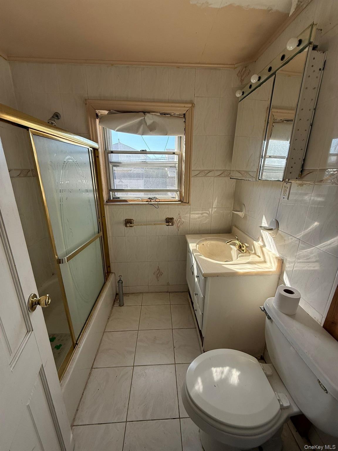 22524 Murdock Avenue, Queens Village South, NY 11429